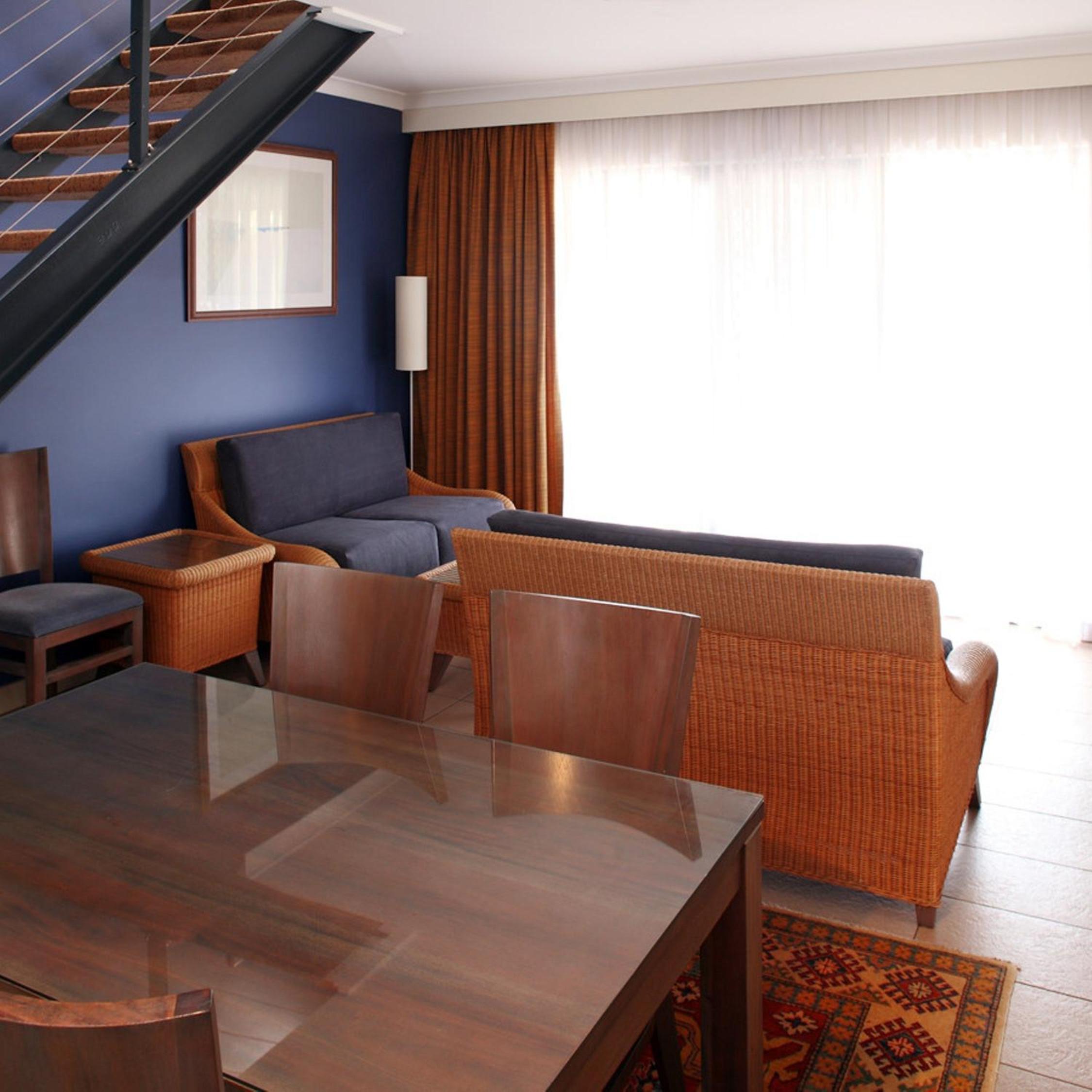 Three-Bedroom Apartment - Photo 11