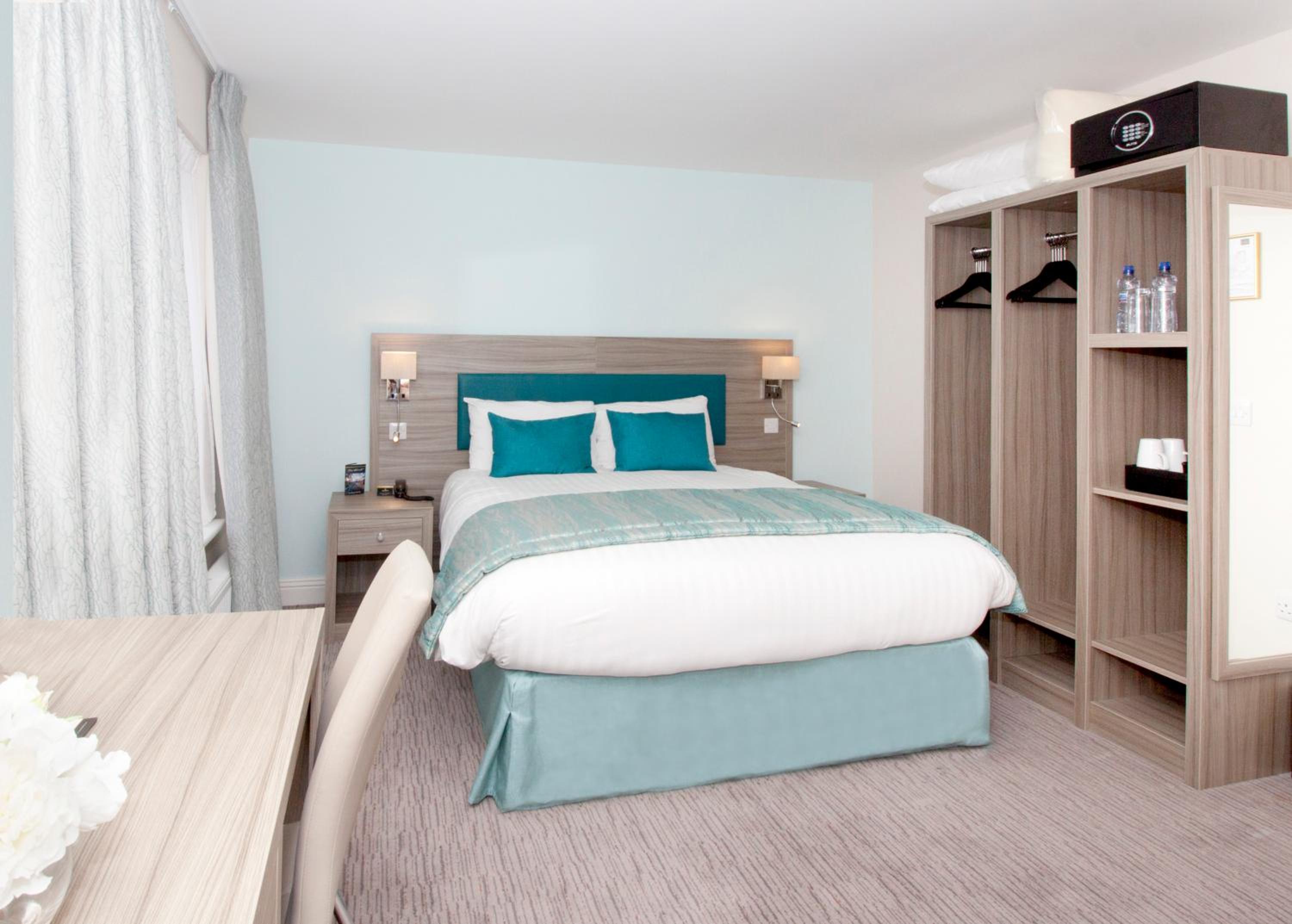 Standard Double Room- No Seaview photo 3