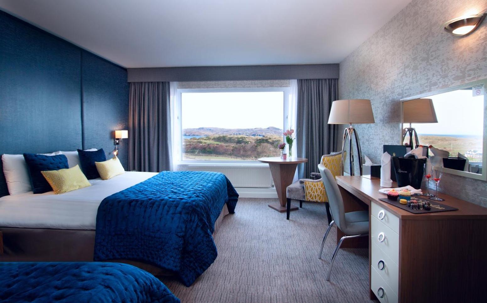 Double Room with Sea View photo 1