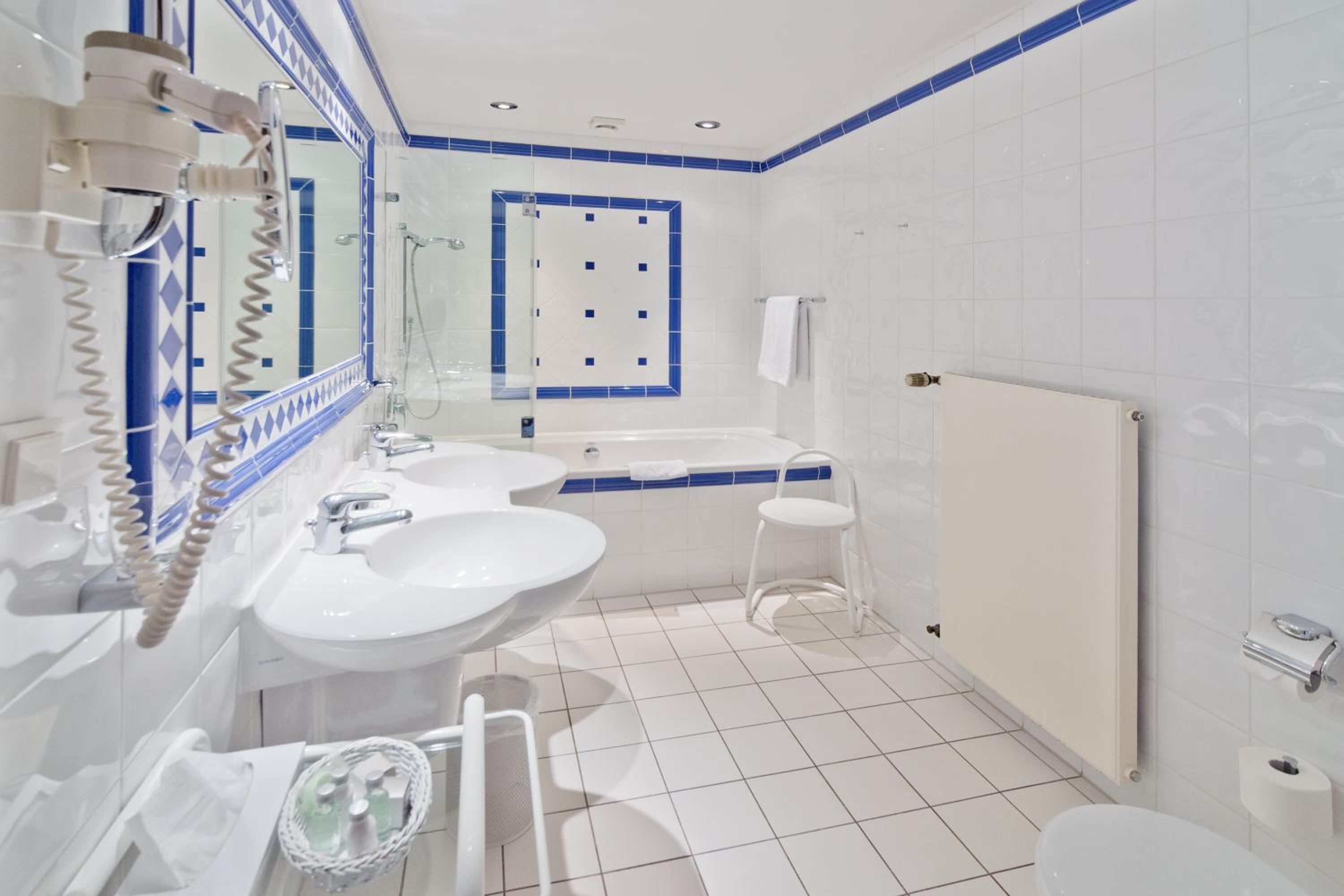Superior Double Room - Photo 2