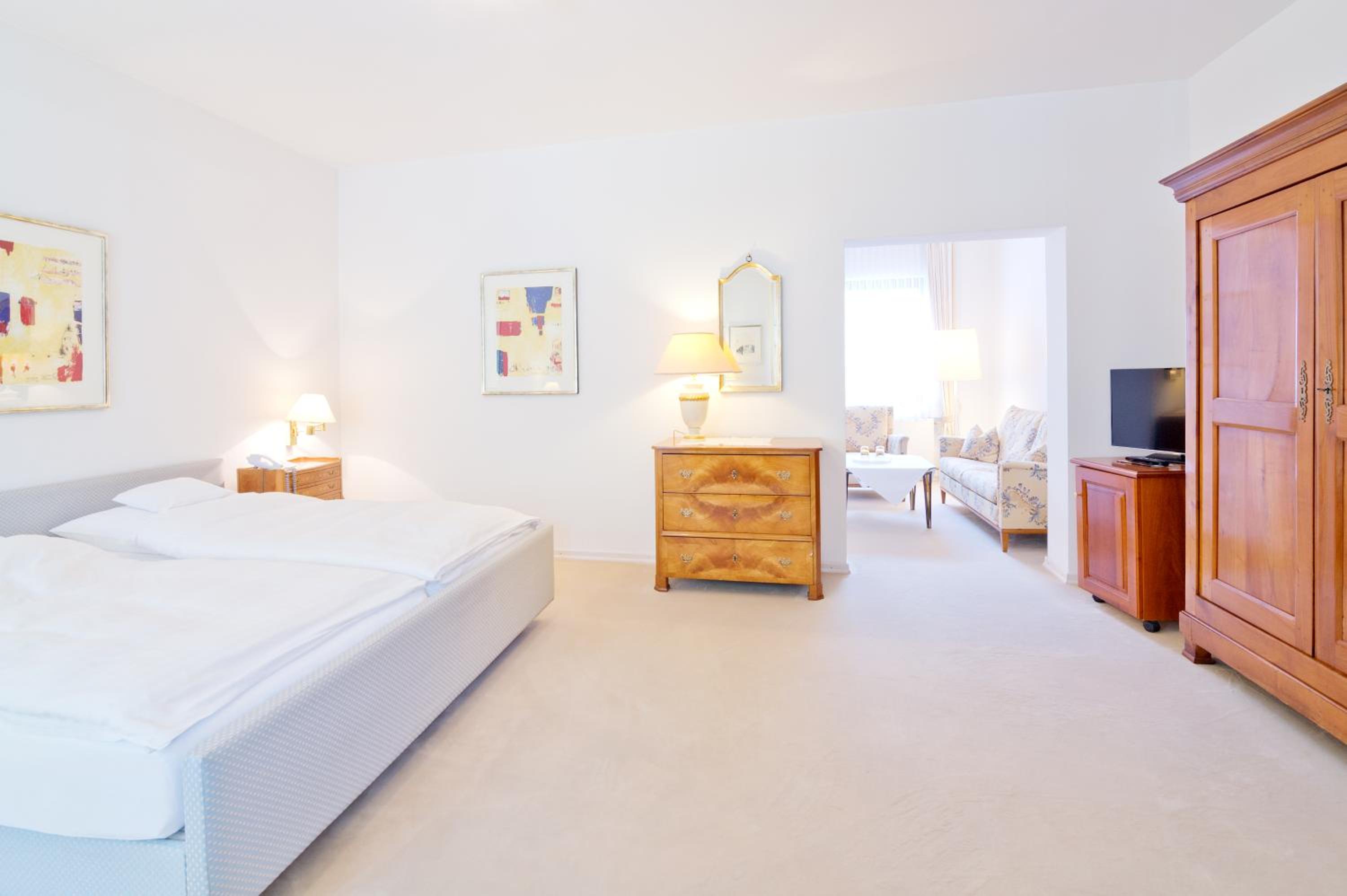 Deluxe Double Room - Photo 4