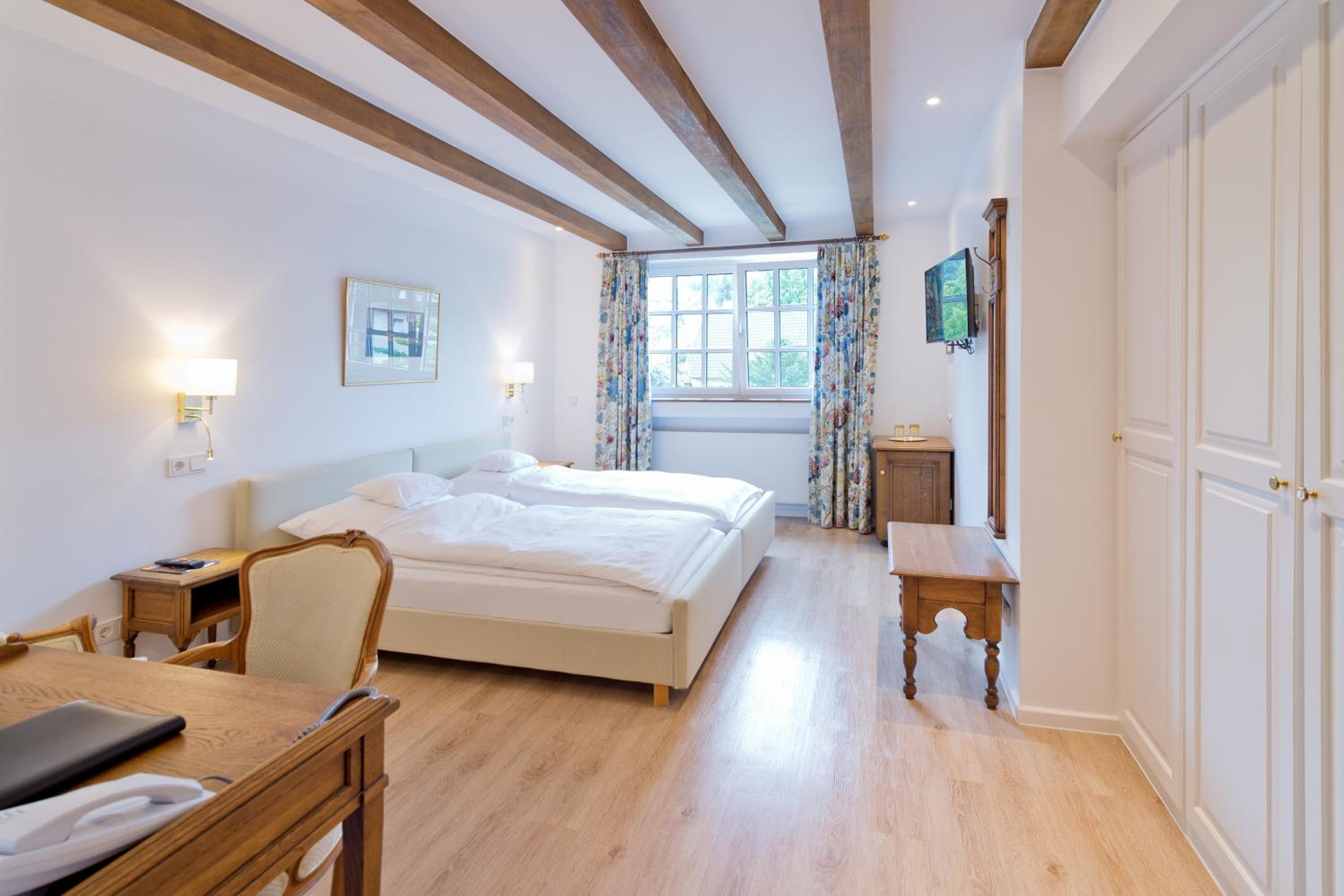 Superior Double Room - Photo 1