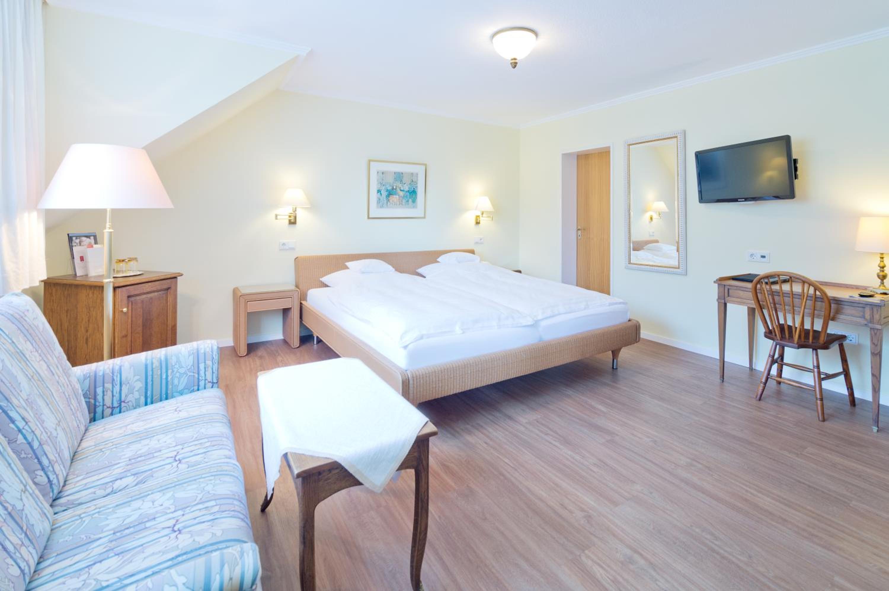 Classic Double Room - Photo 1