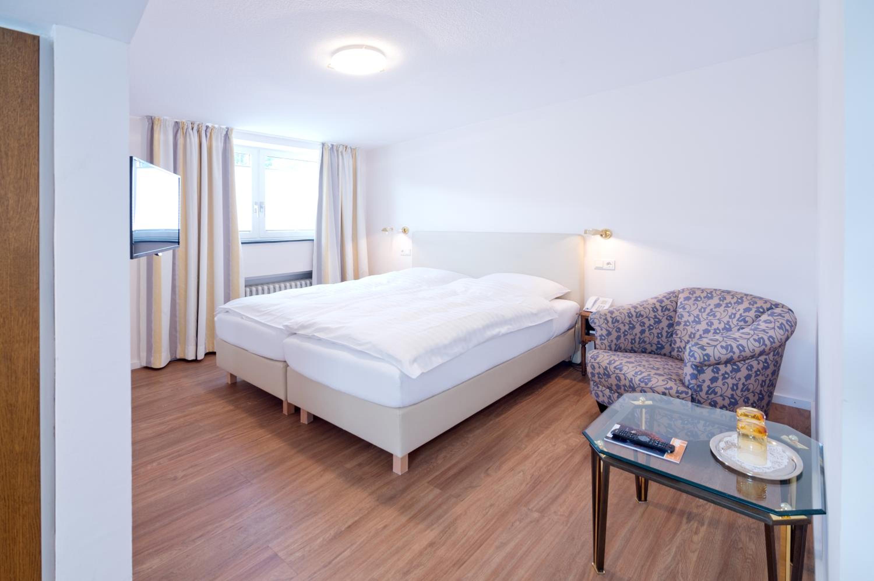 Classic Double Room - Photo 5