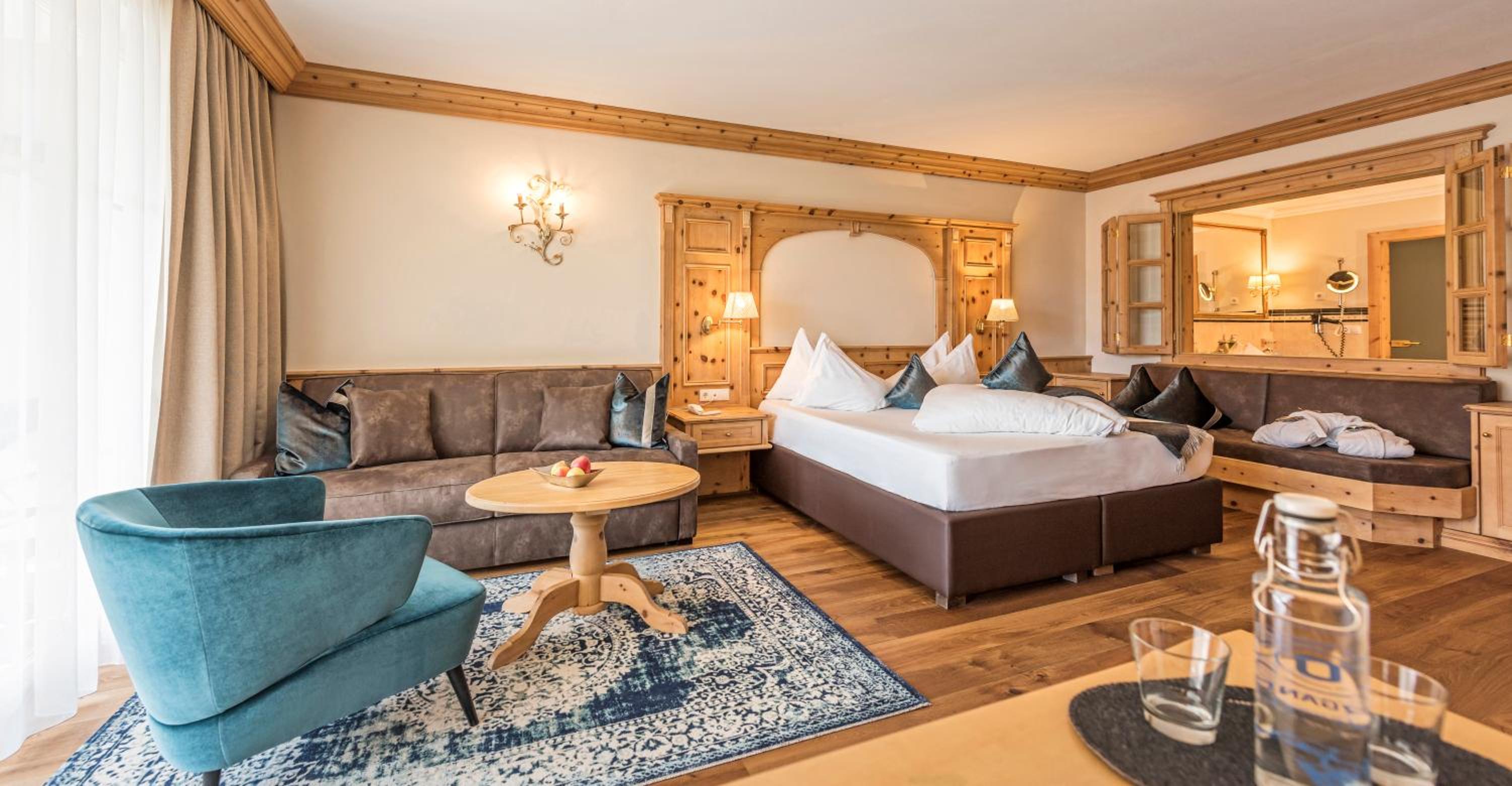 Suite with Balcony - Photo 1