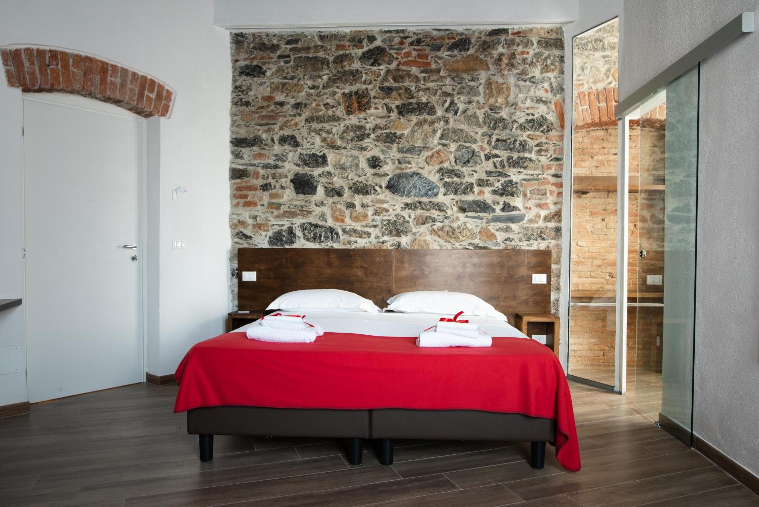 Superior Triple Room - Photo 21