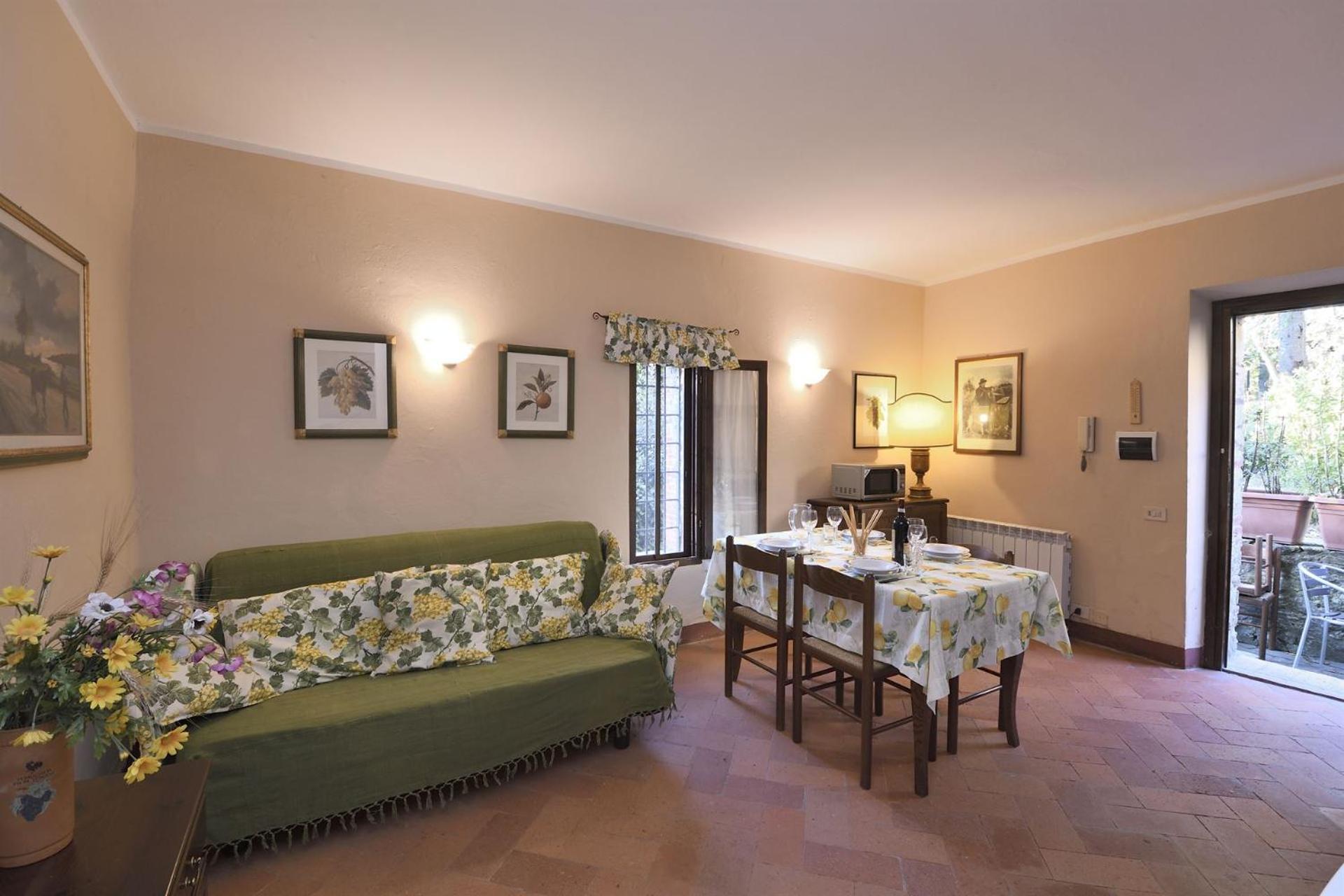 Maisonette photo 2