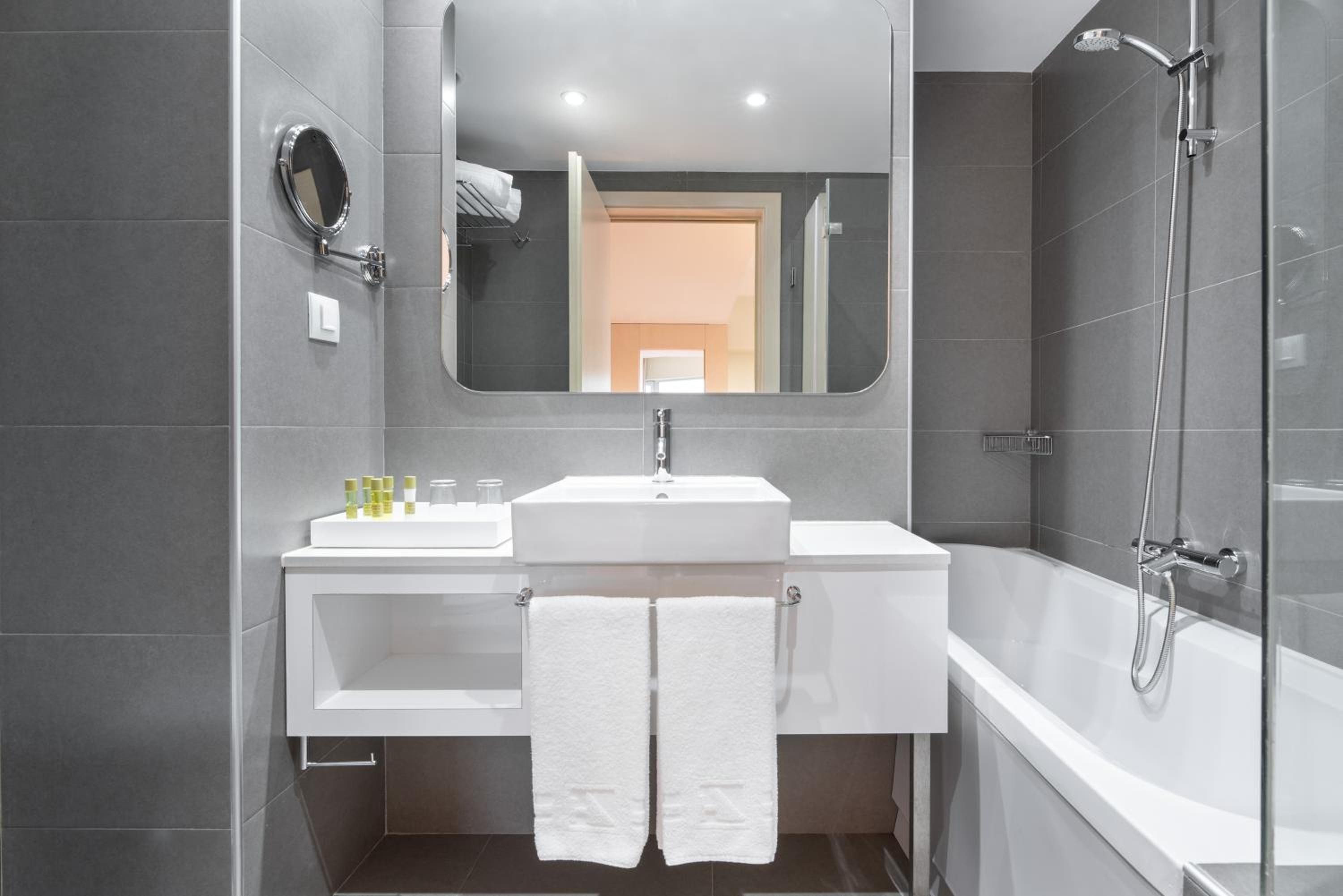 Suite with Sea View
