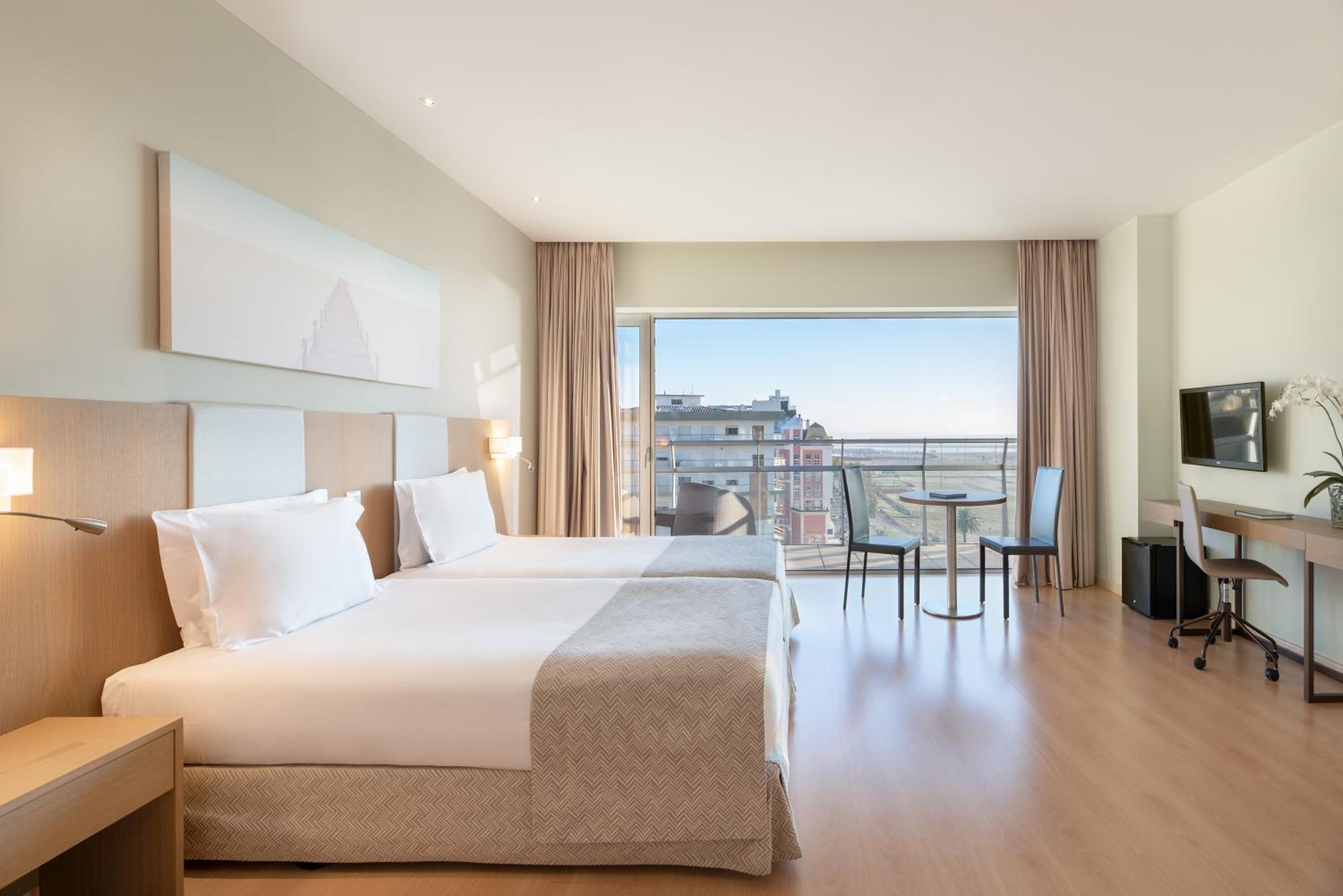 Standard Double or Twin Room with Sea View
