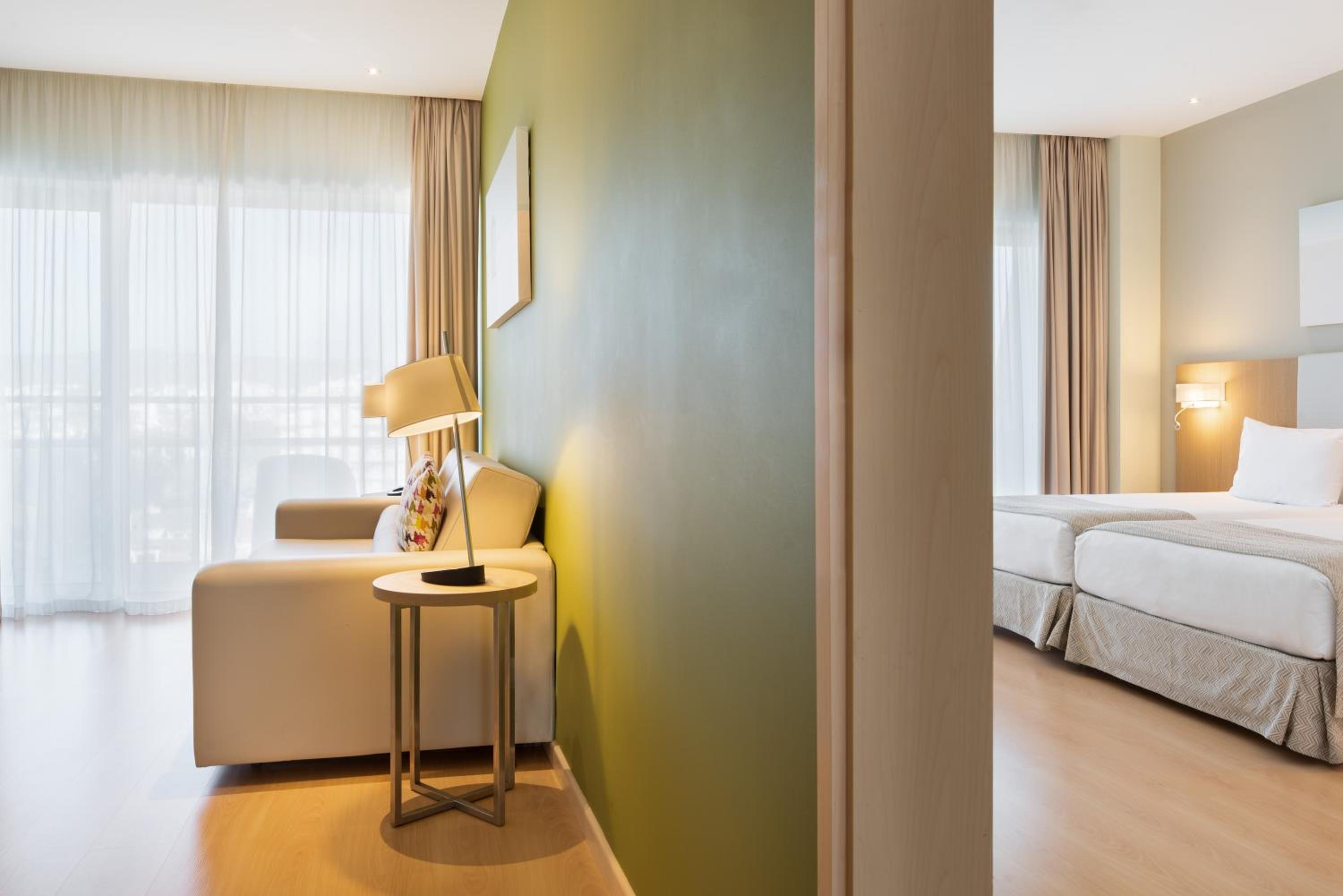 Family Suite with Sea View photo 3