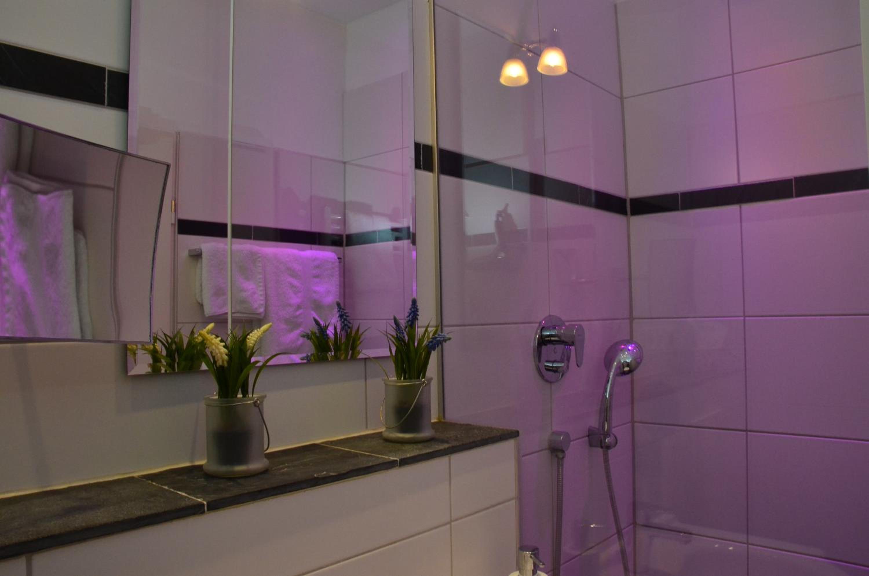 Apartment - Ground Floor photo 3