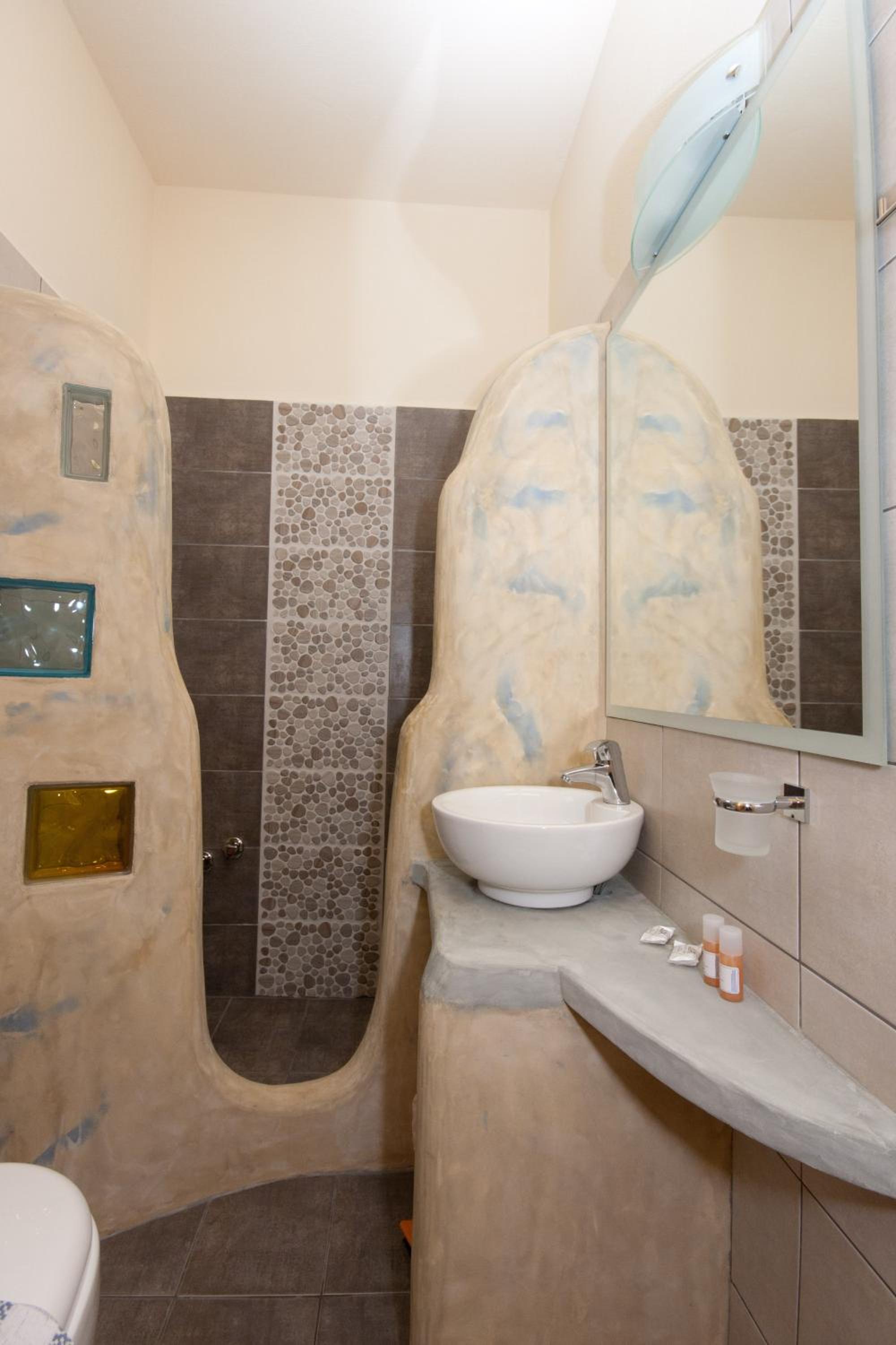 Studio with Panoramic Sea View (3 Adults) - Photo 23