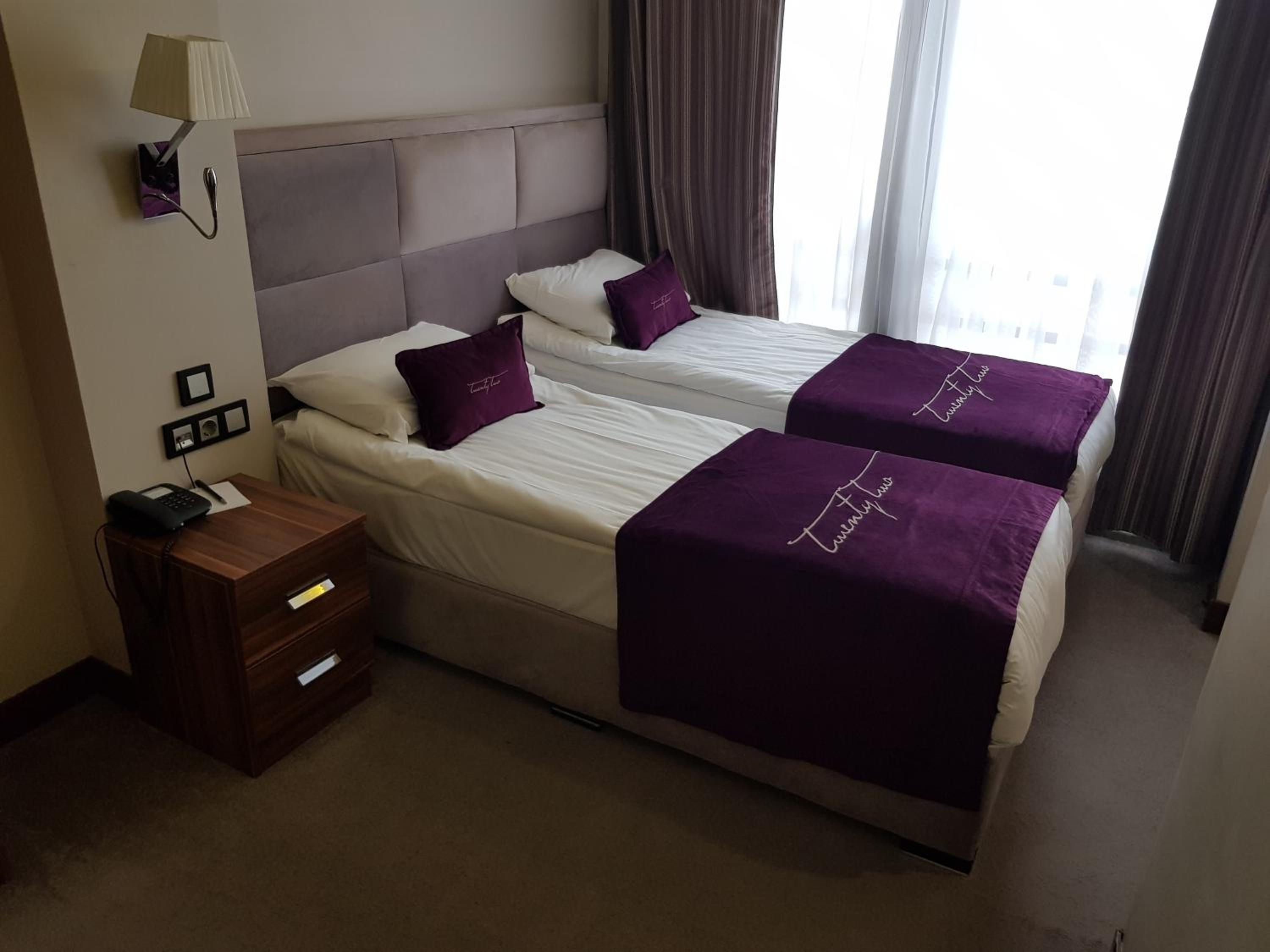 Standard Twin Room photo 1