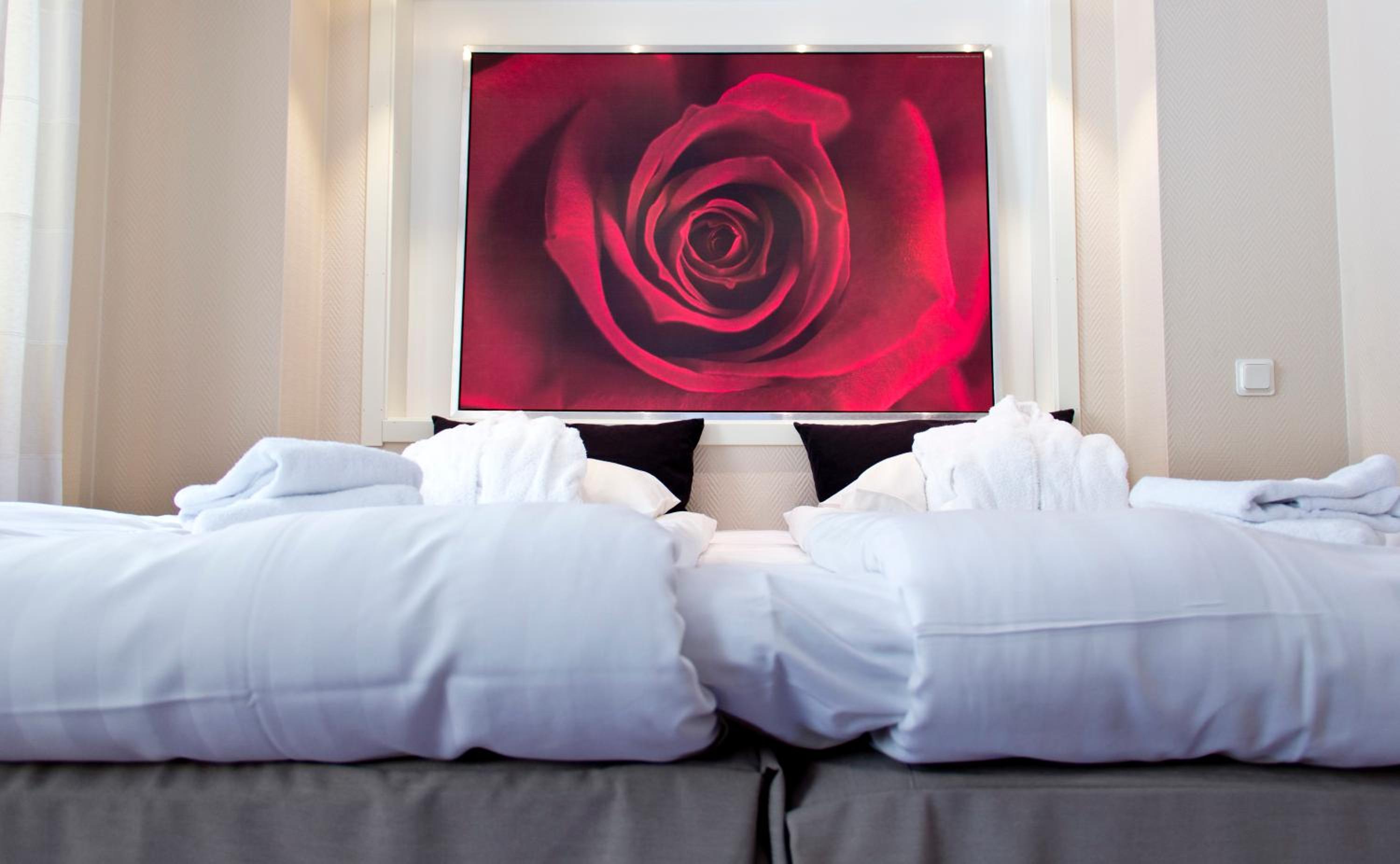 Double Room with Spa Bath  - Photo 4