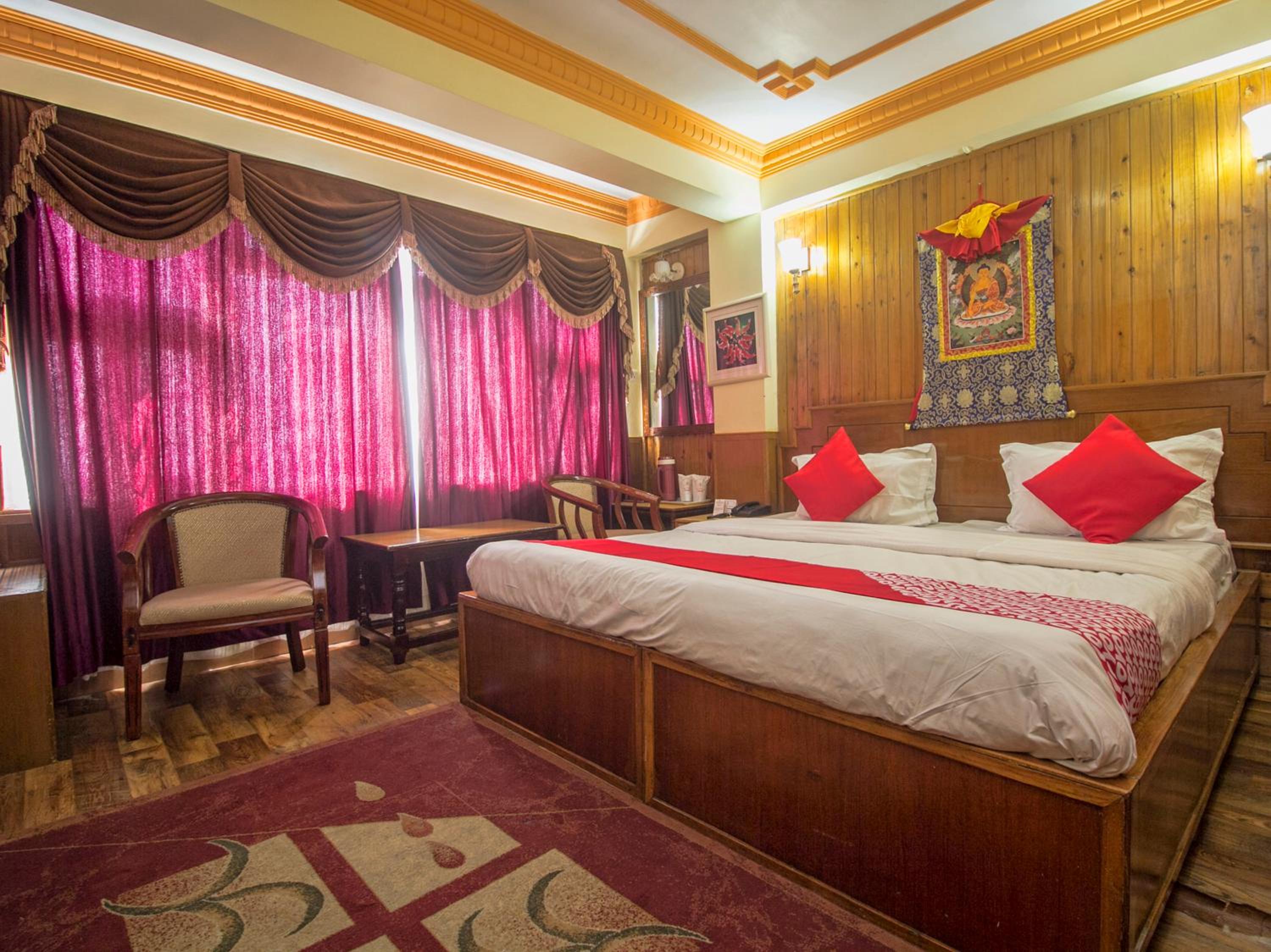 Deluxe Double Room - Photo 14