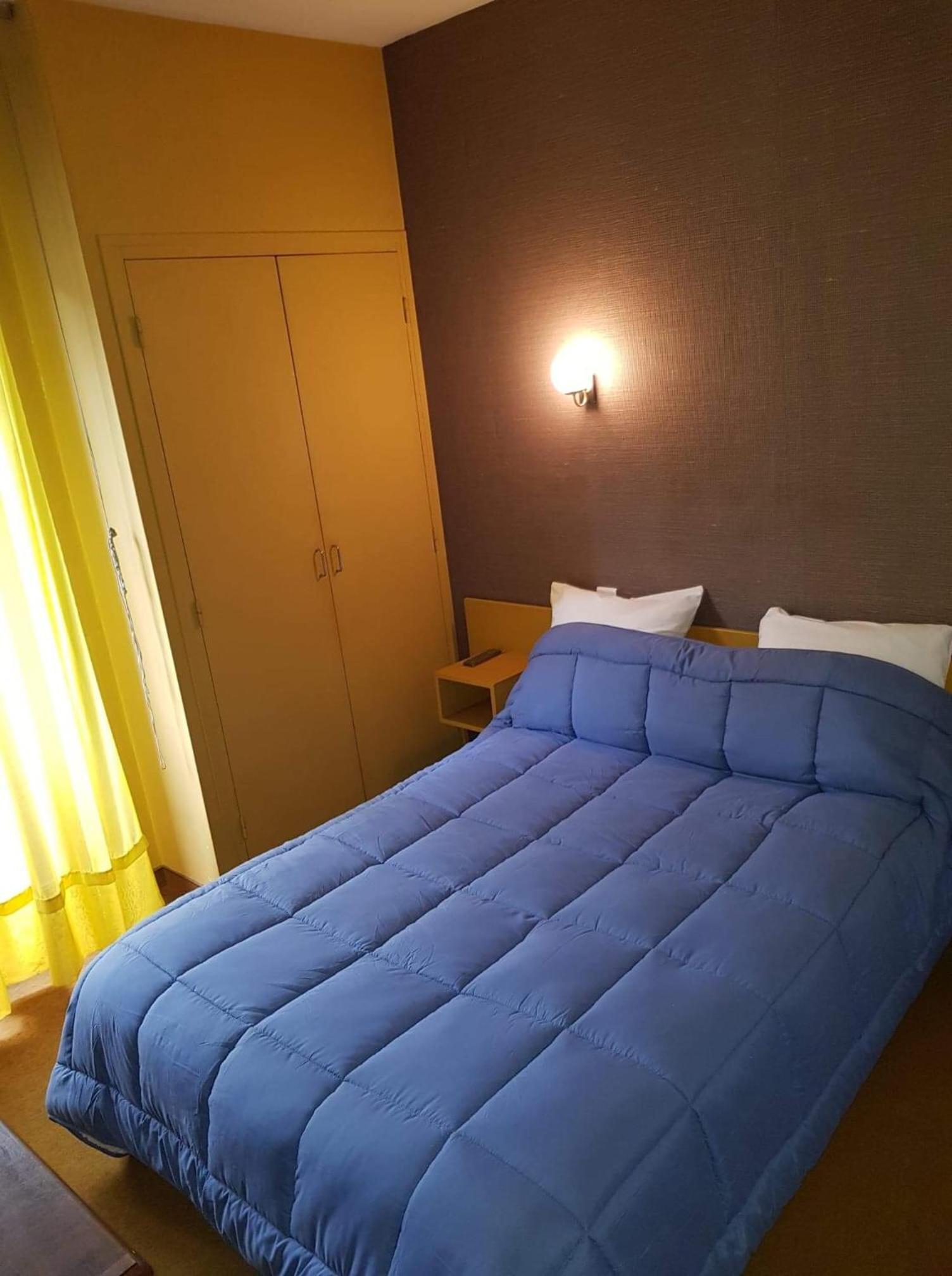 Double Room - Photo 2