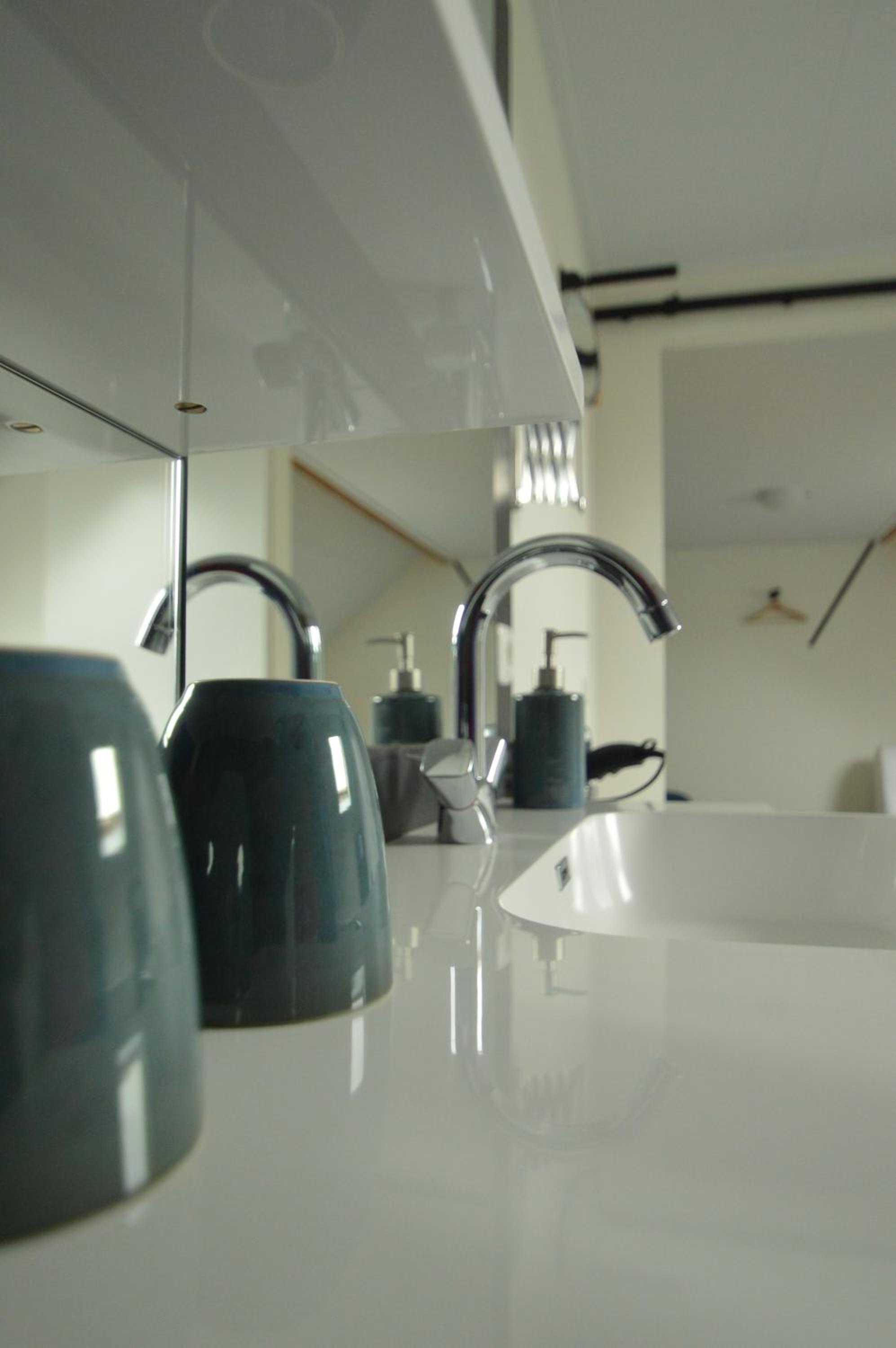 Double Room with Private Bathroom - Photo 7