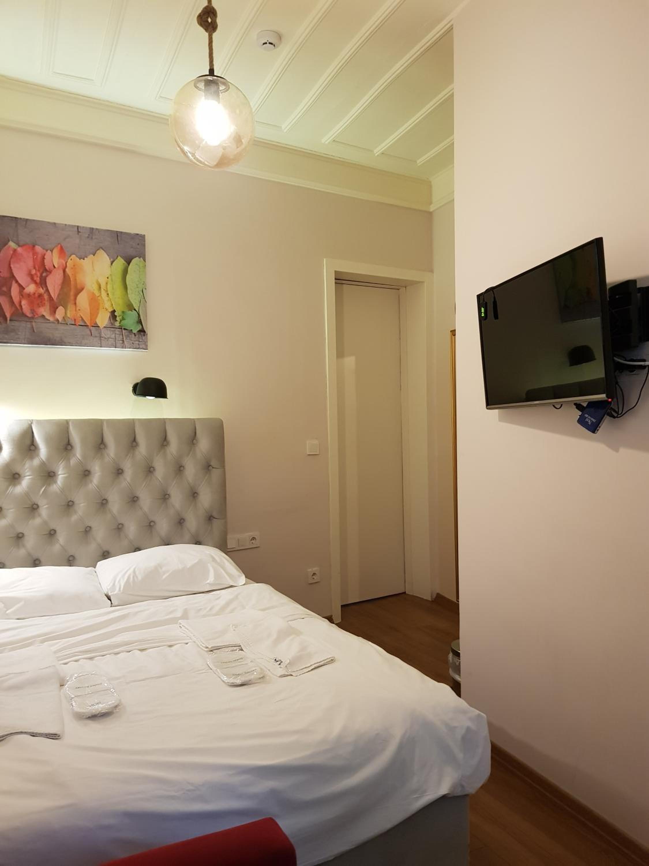 Studio Apartment photo 1