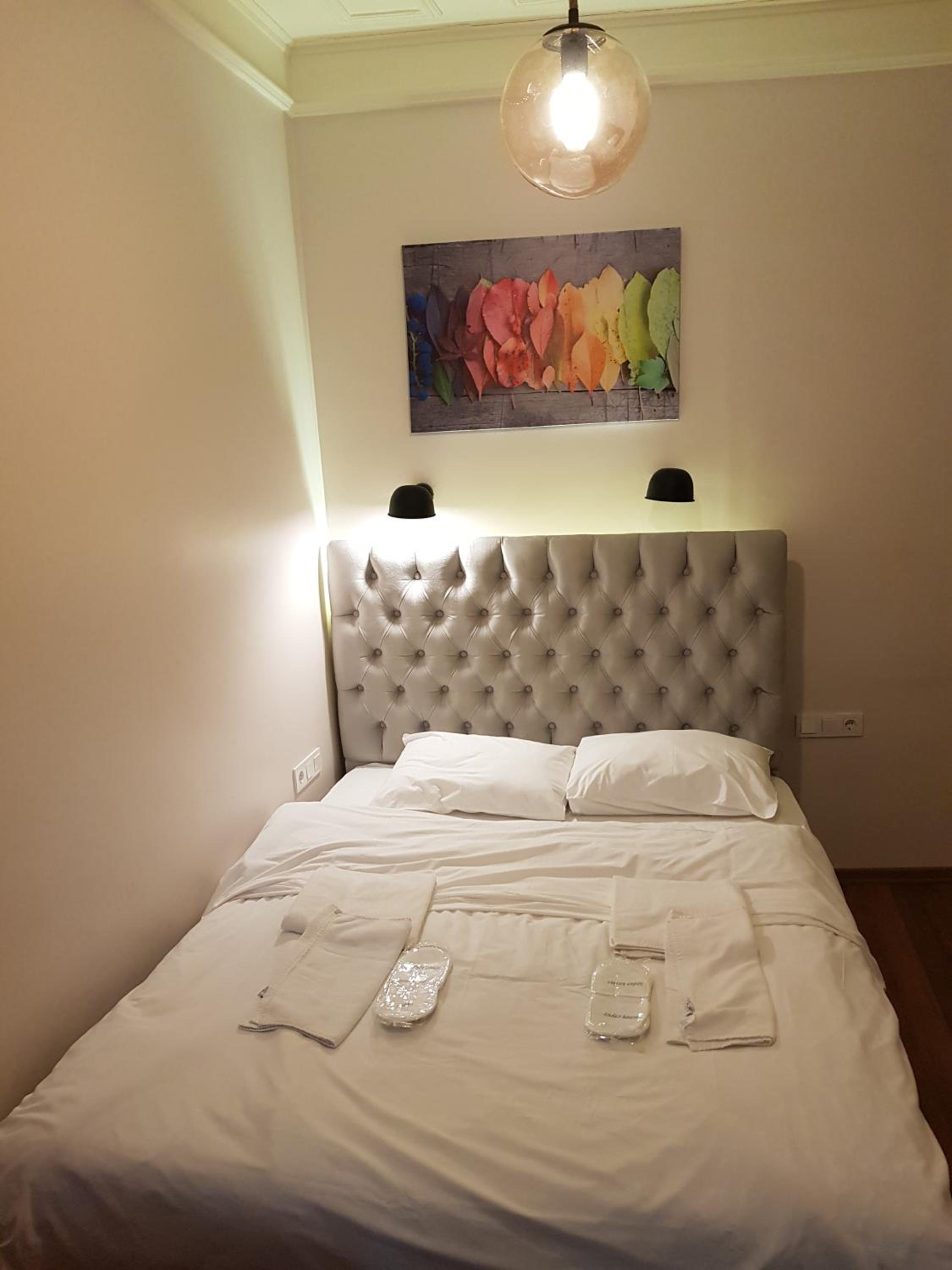 Studio Apartment photo 2