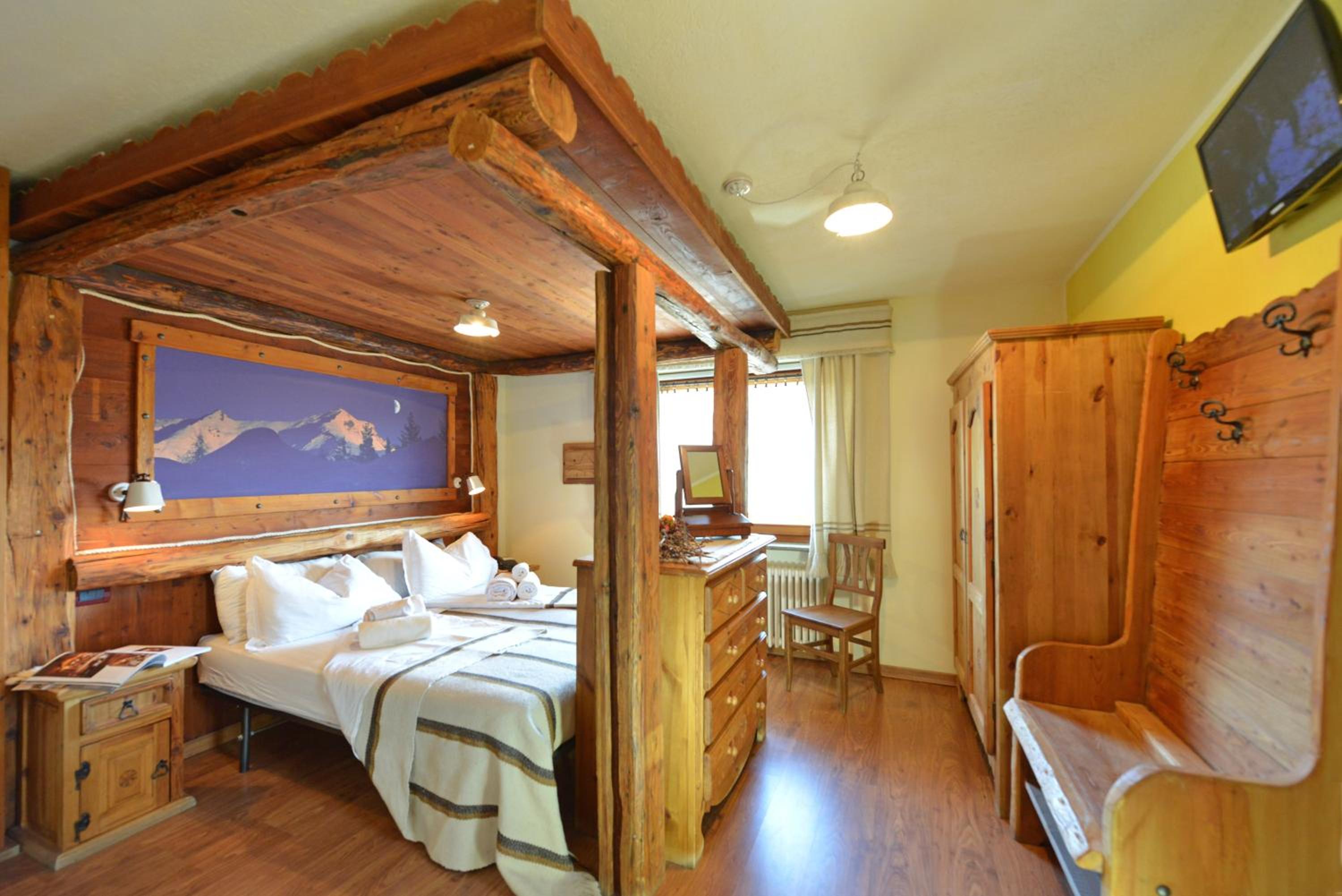Double or Twin Room with Balcony