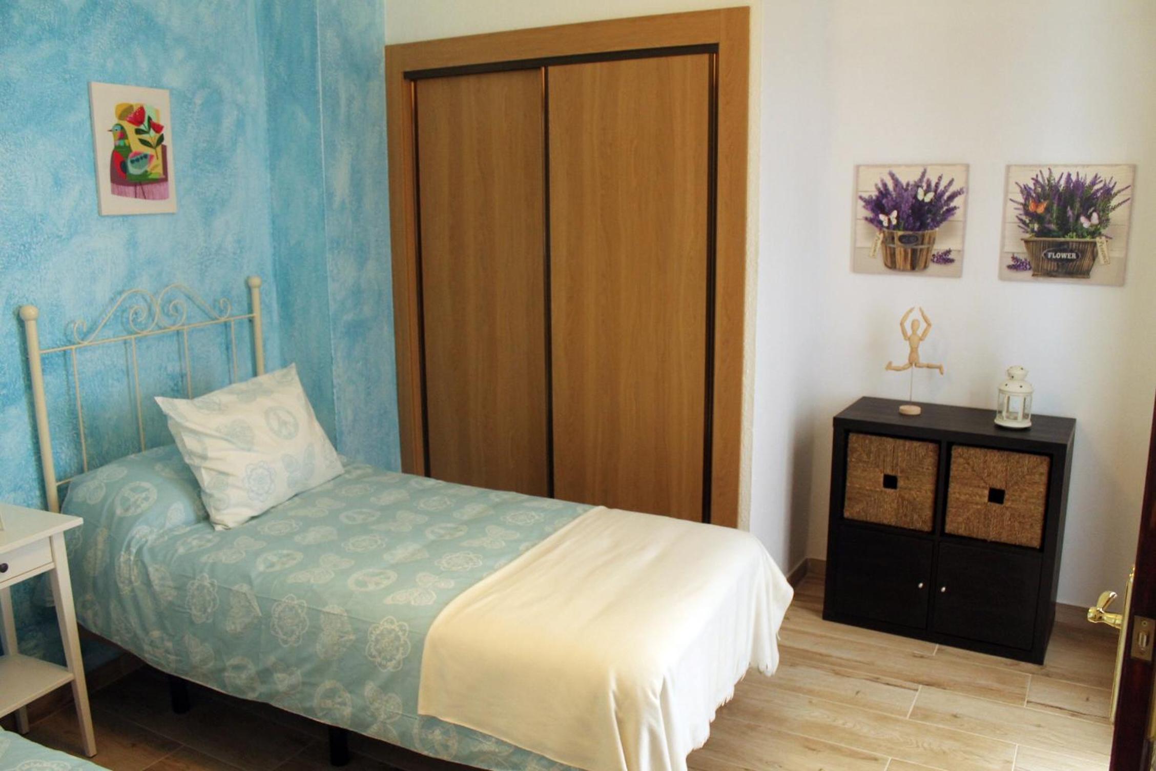 Three-Bedroom Apartment - Photo 3