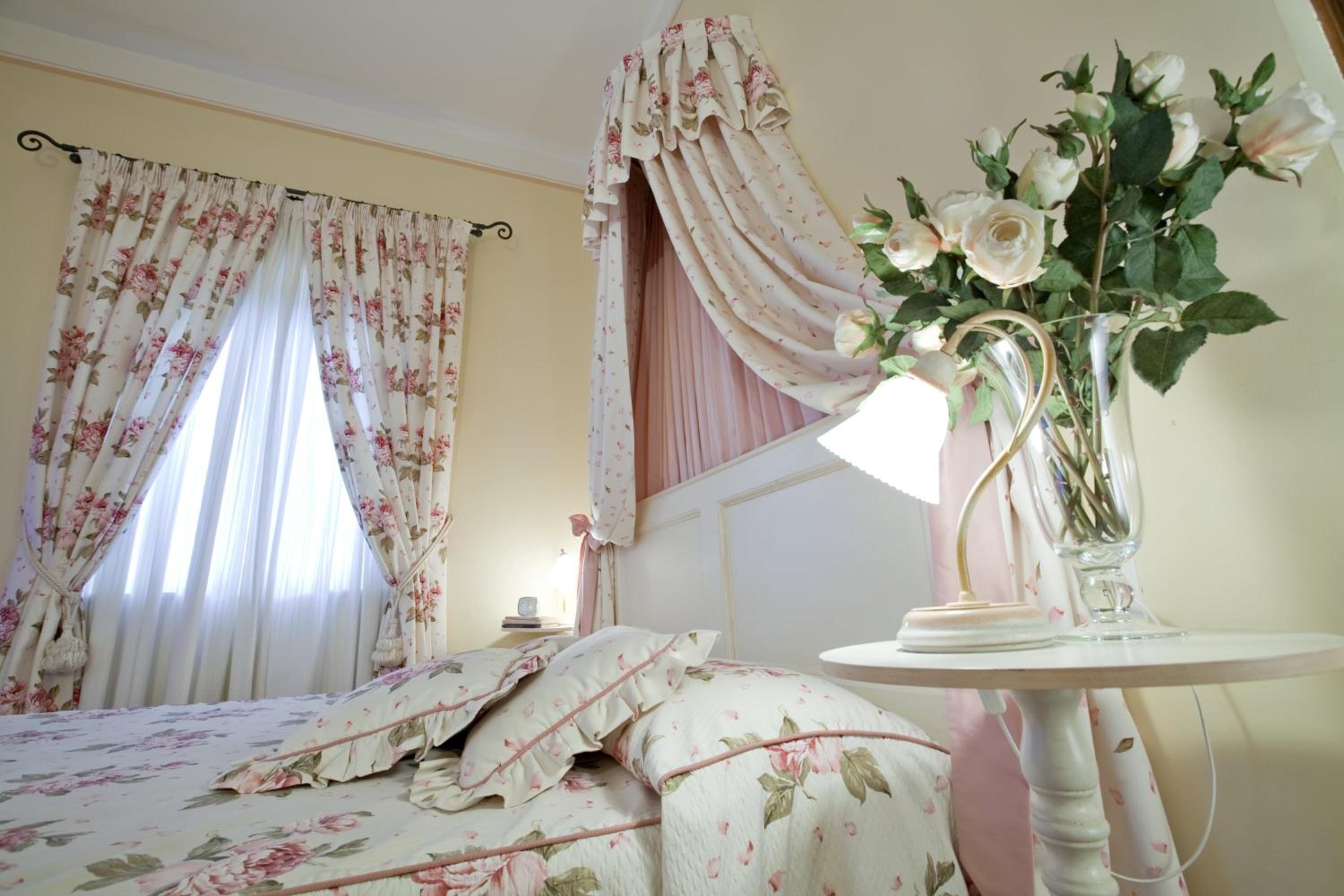 Double Room with Panoramic View - Photo 3