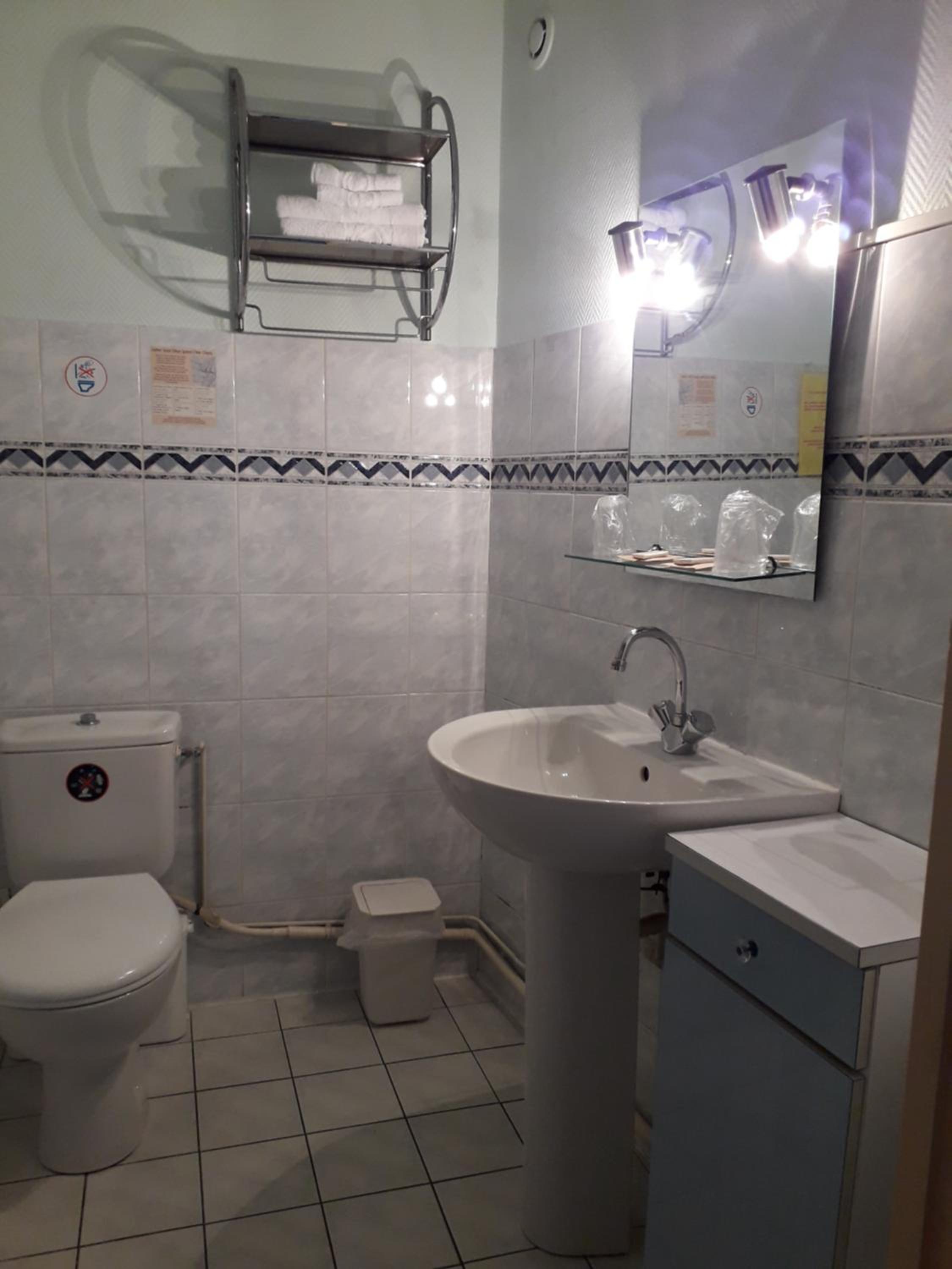 Classic Double Room With Balcony photo 3