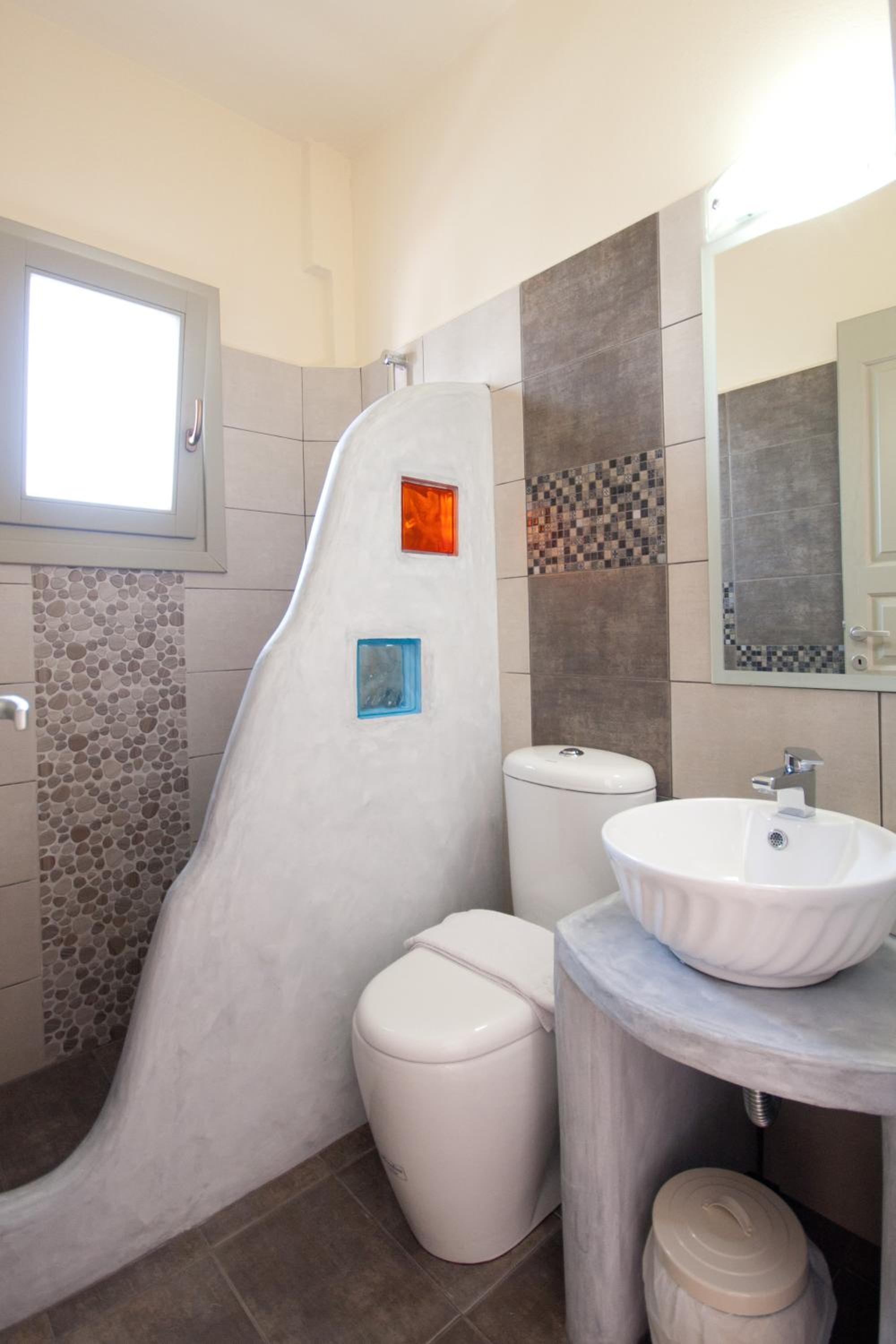 Studio with Panoramic Sea View (3 Adults) - Photo 27