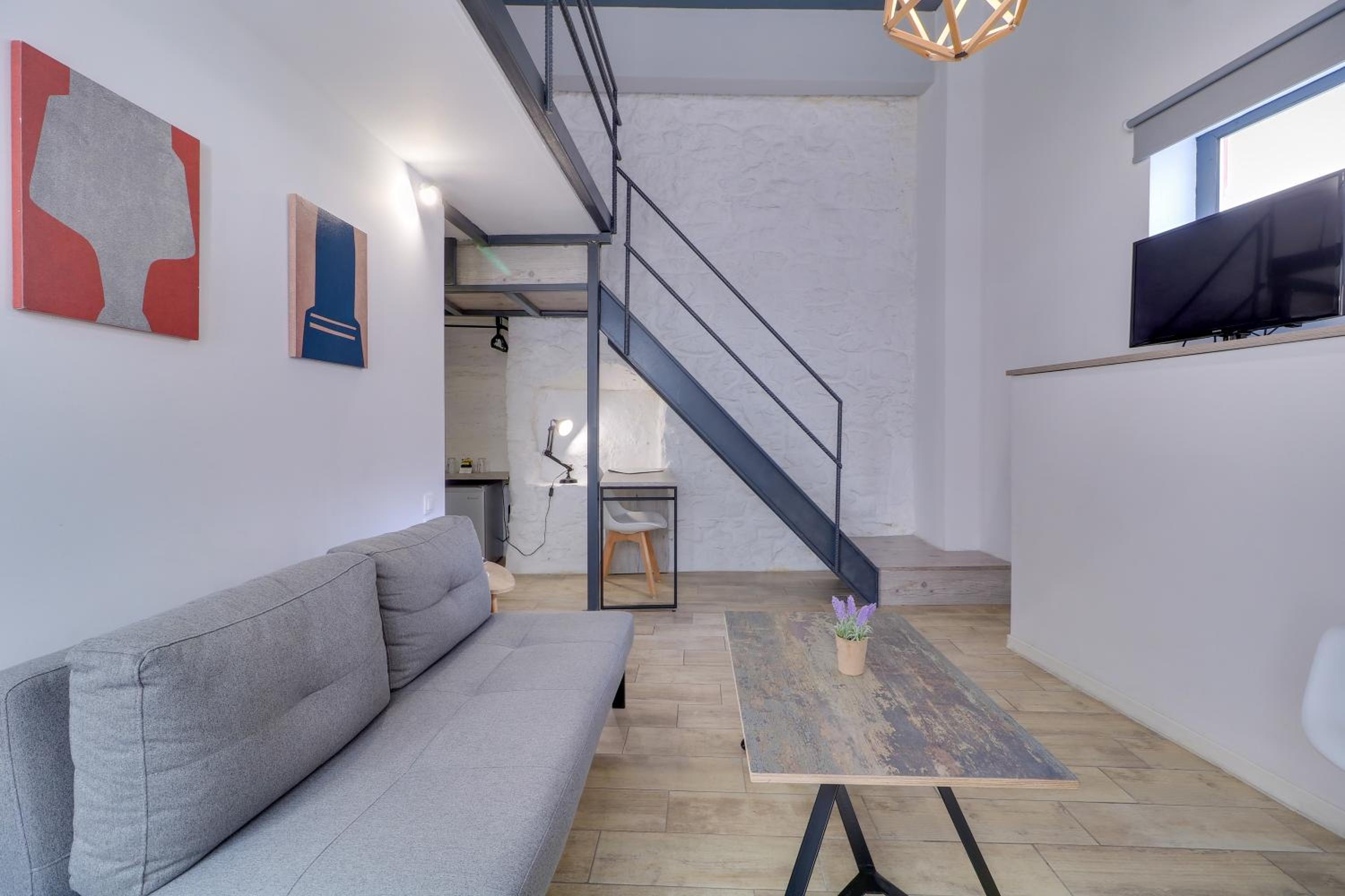 Street Level Loft photo 3