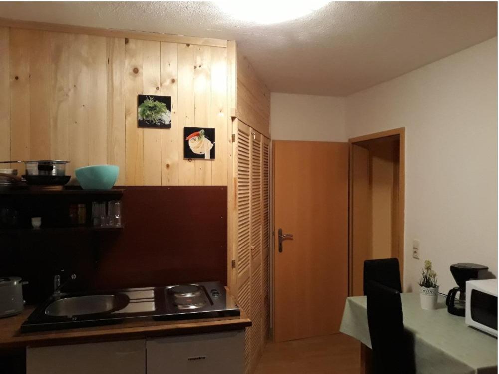 One-Bedroom Apartment photo 2