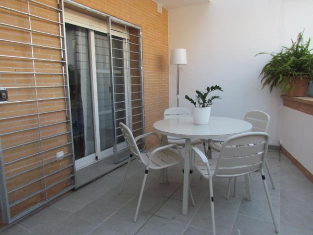 Two-Bedroom Apartment - Photo 12