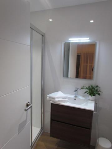 Two-Bedroom Apartment - Photo 8