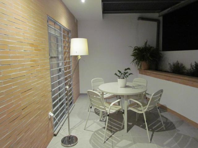Two-Bedroom Apartment - Photo 9