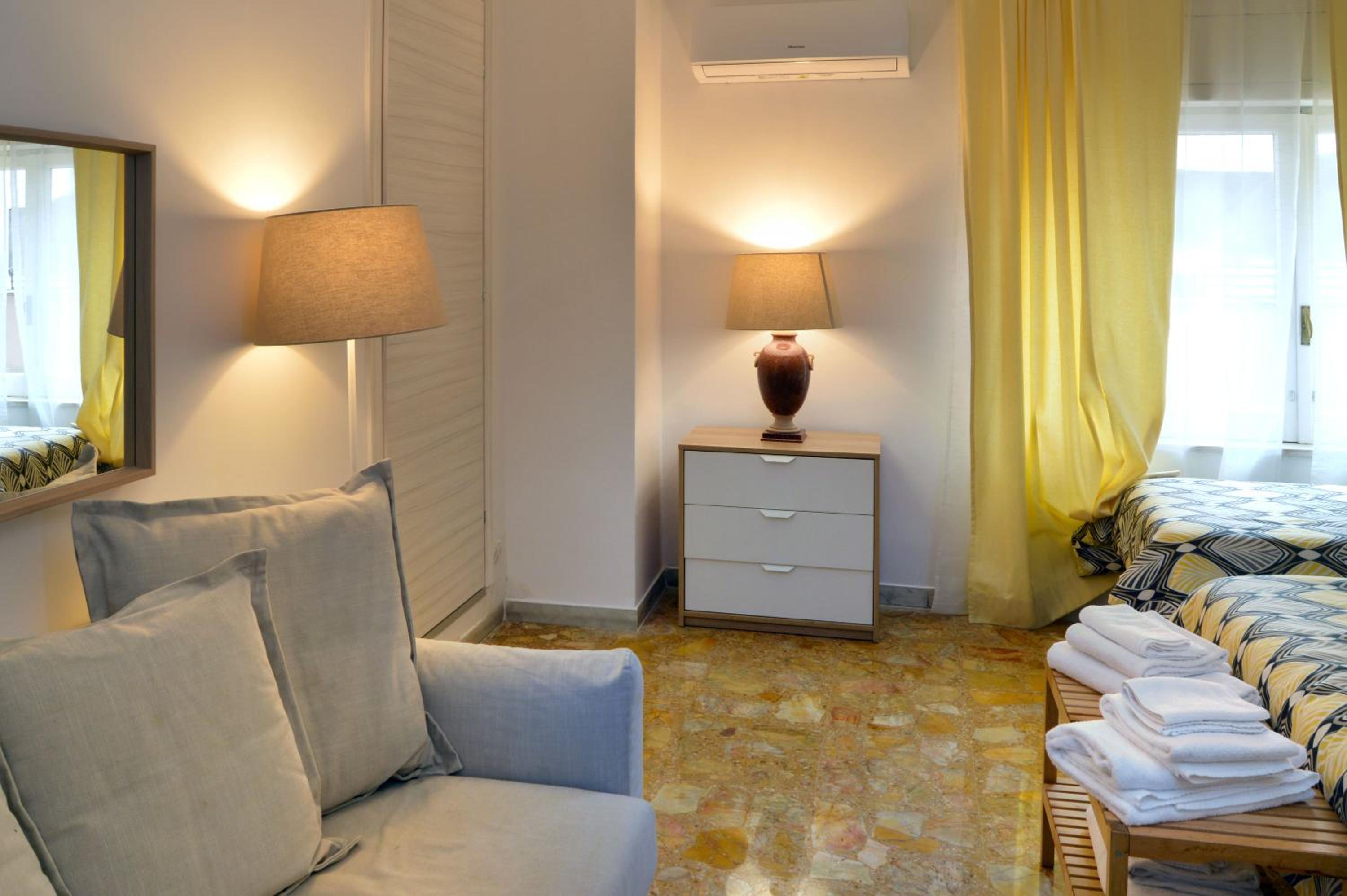 Queen Room