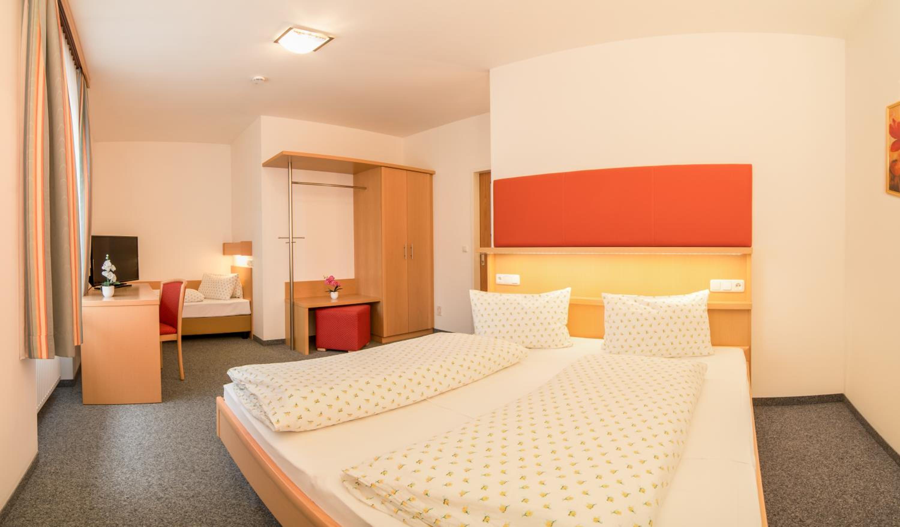 Triple Room photo 2