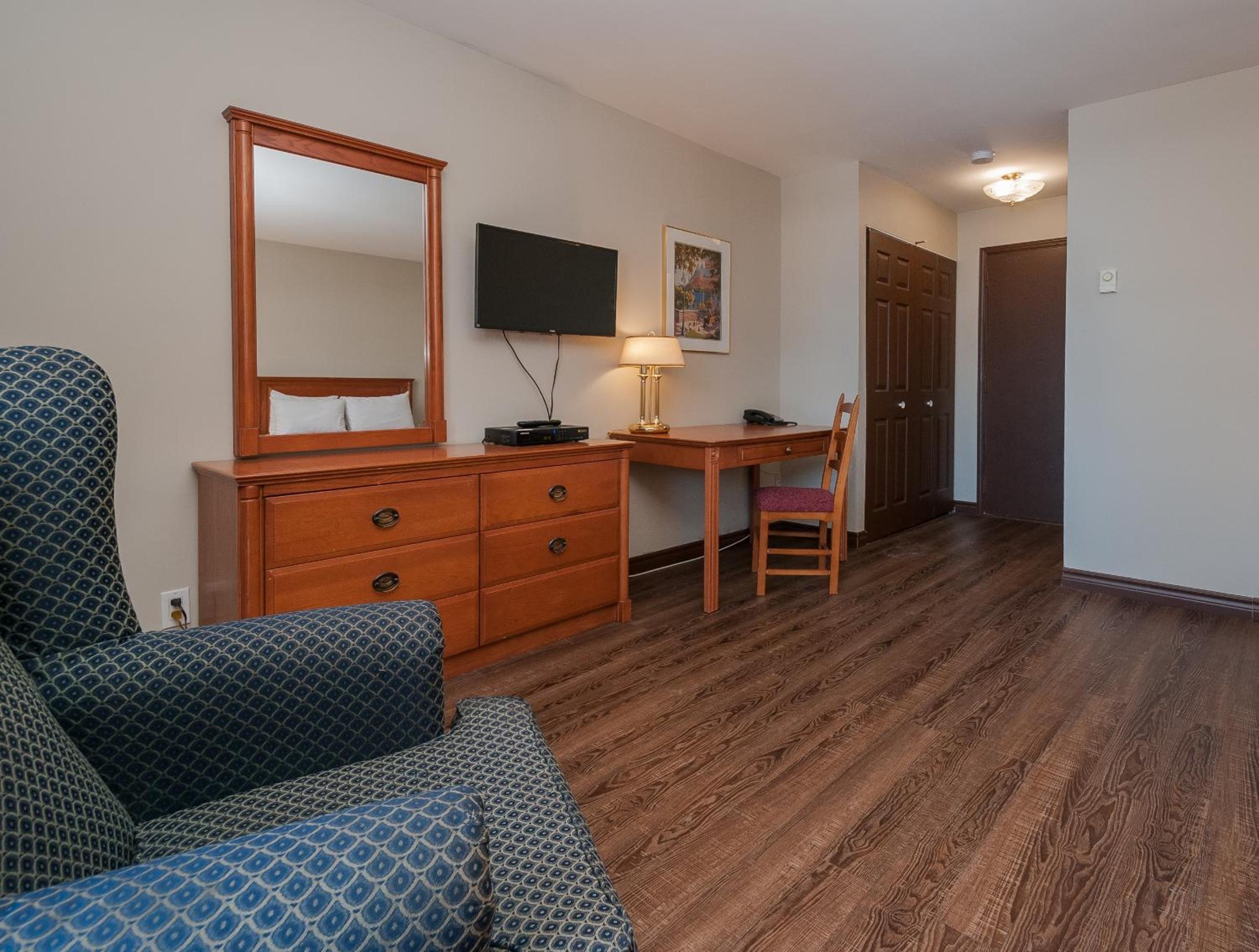 Queen Room - Photo 4