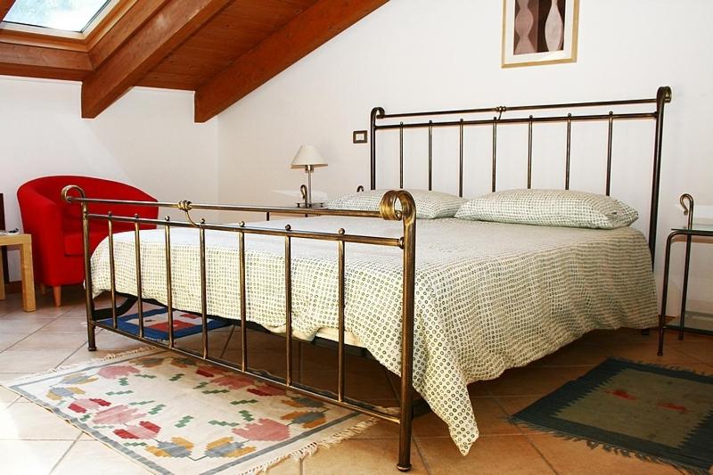 Two-Bedroom Apartment - Attic photo 2