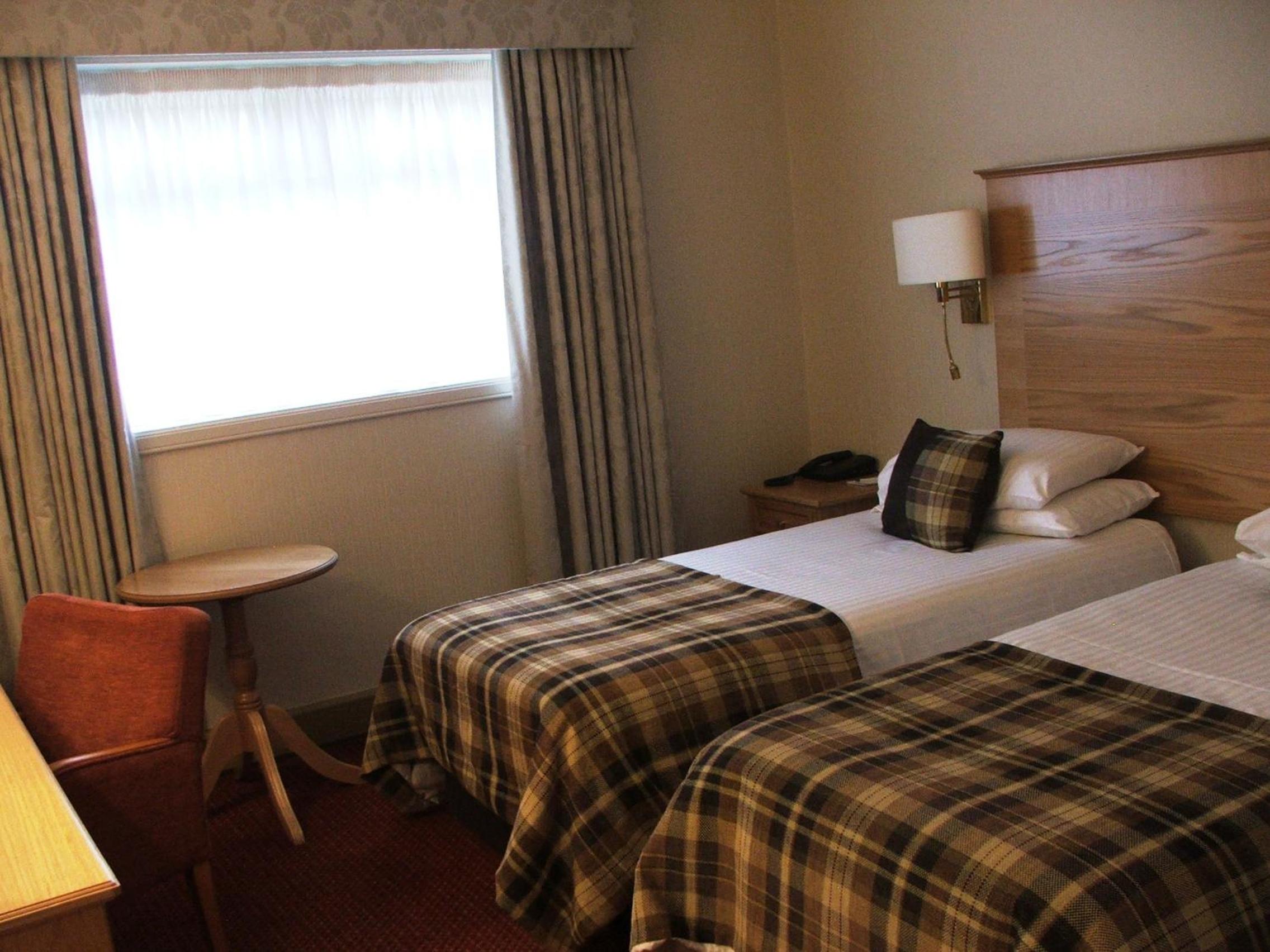 Twin Room - Photo 3