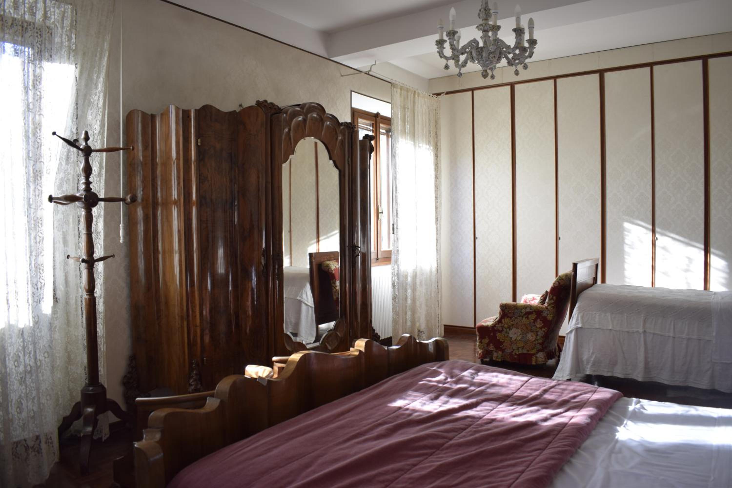 Triple Room with Shared Bathroom