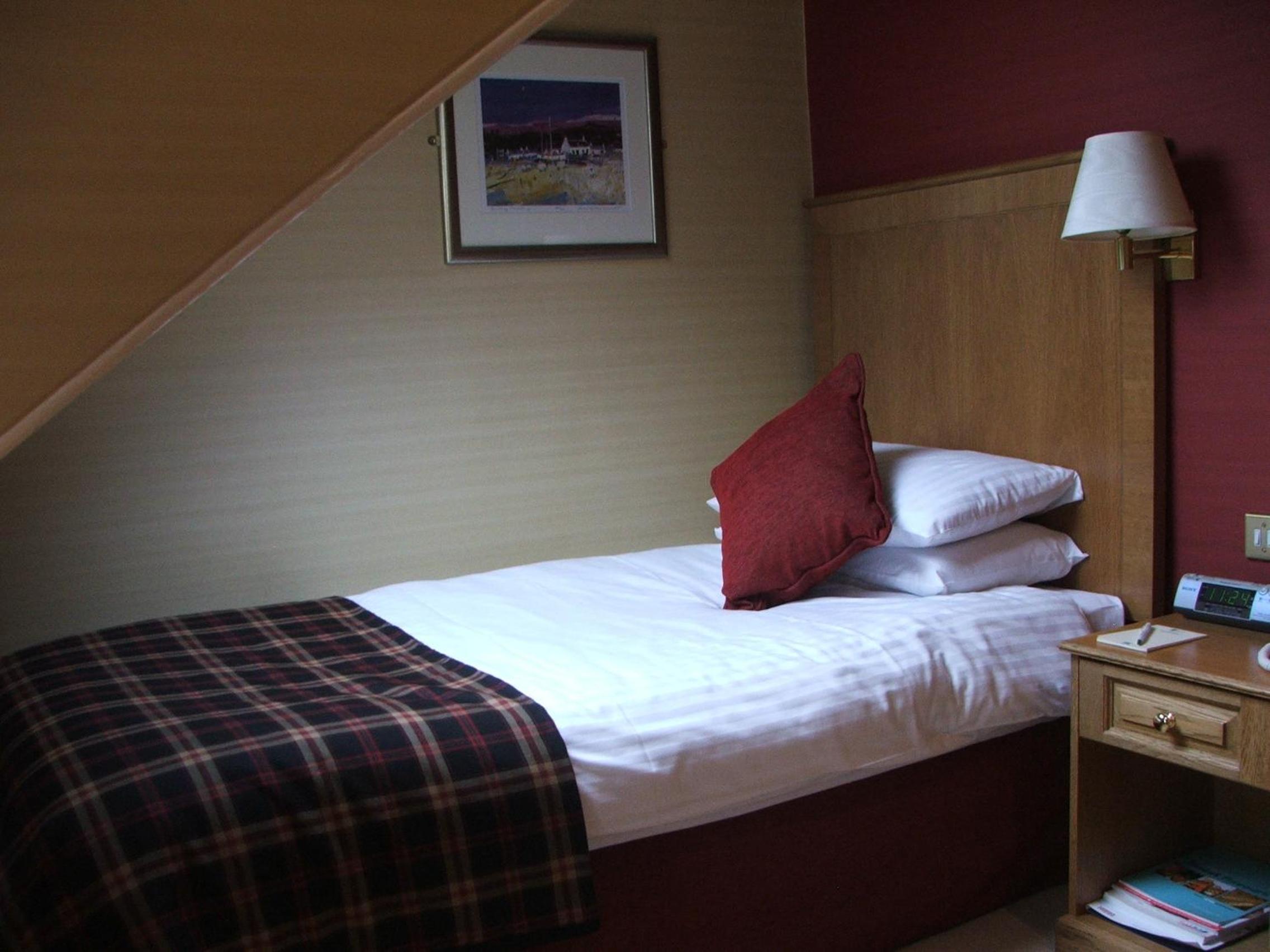 Single Room photo 2