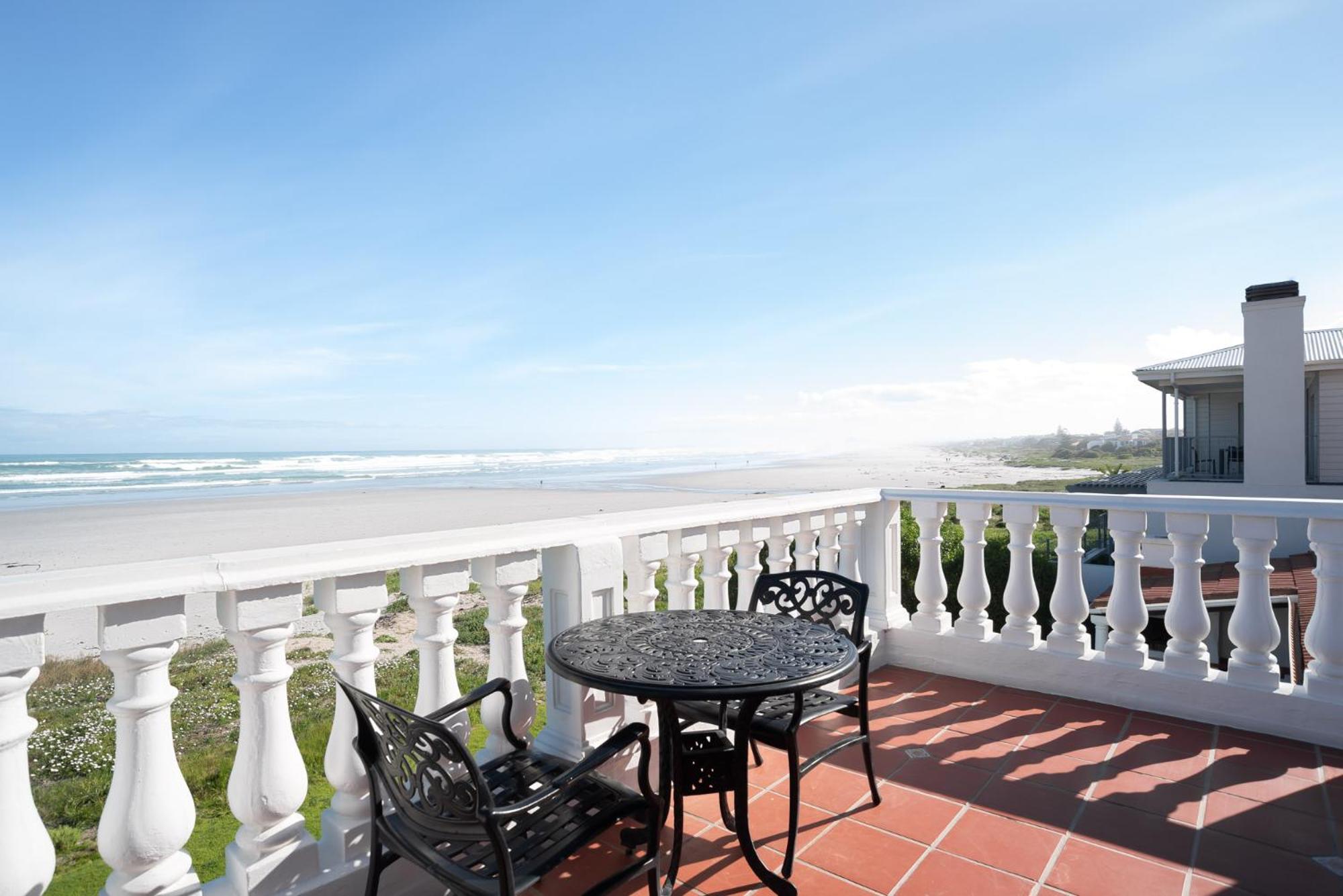 Queen Room with Sea View photo 2