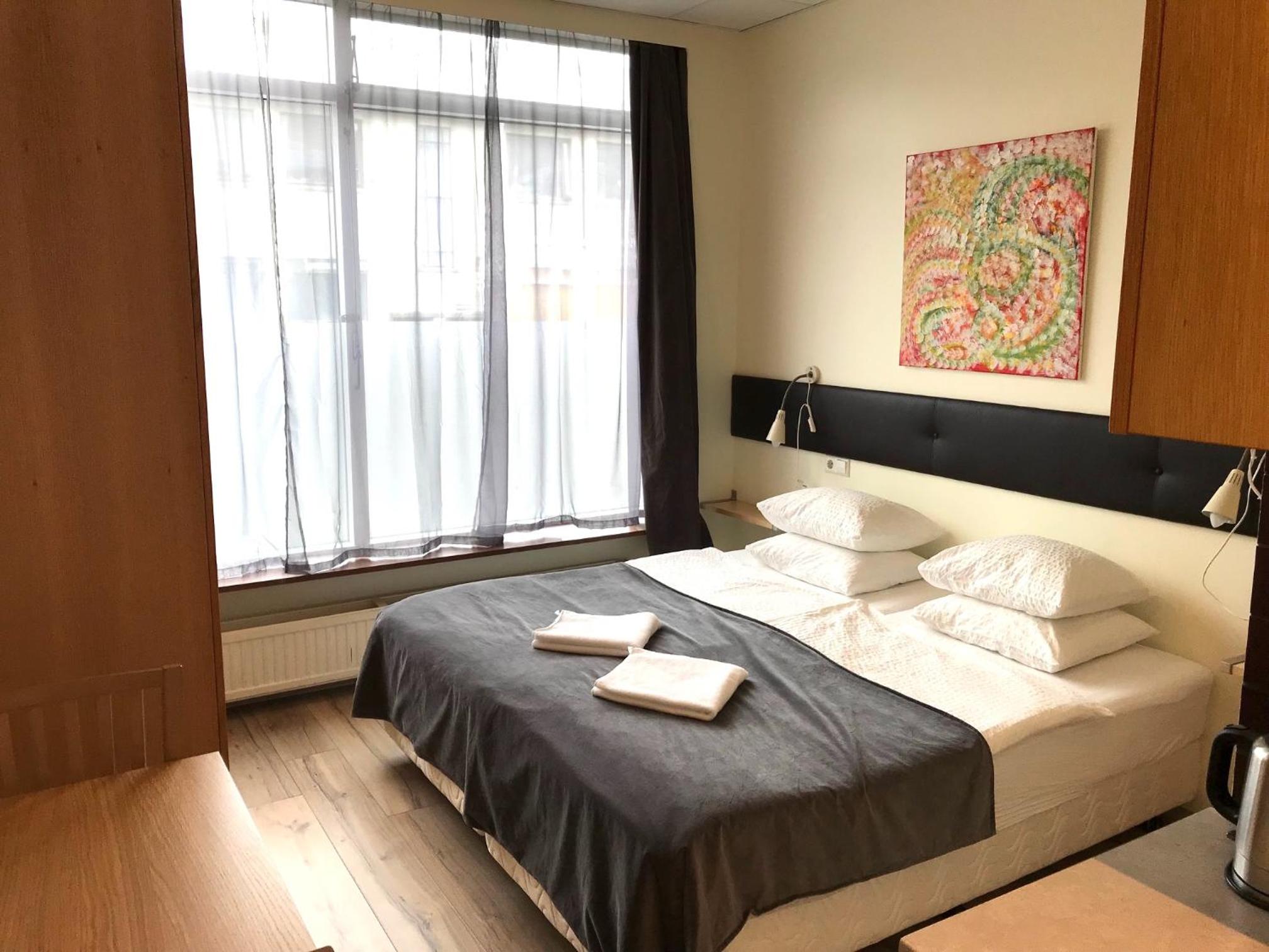 Standard Studio with Kitchenette photo 3
