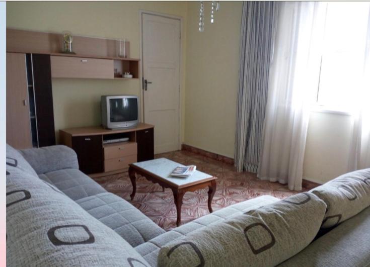 Casa de tres habitaciones