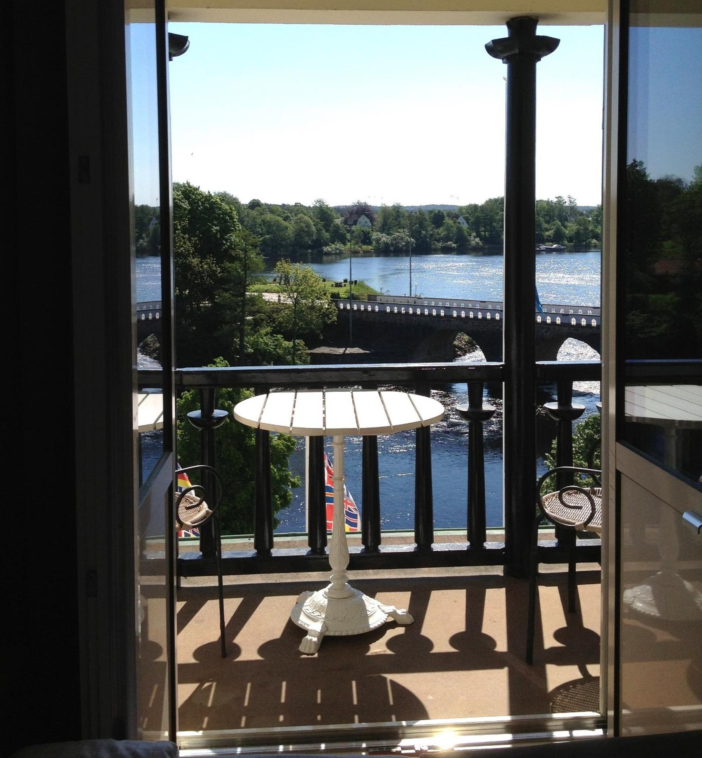 Double Room with Balcony - Photo 7