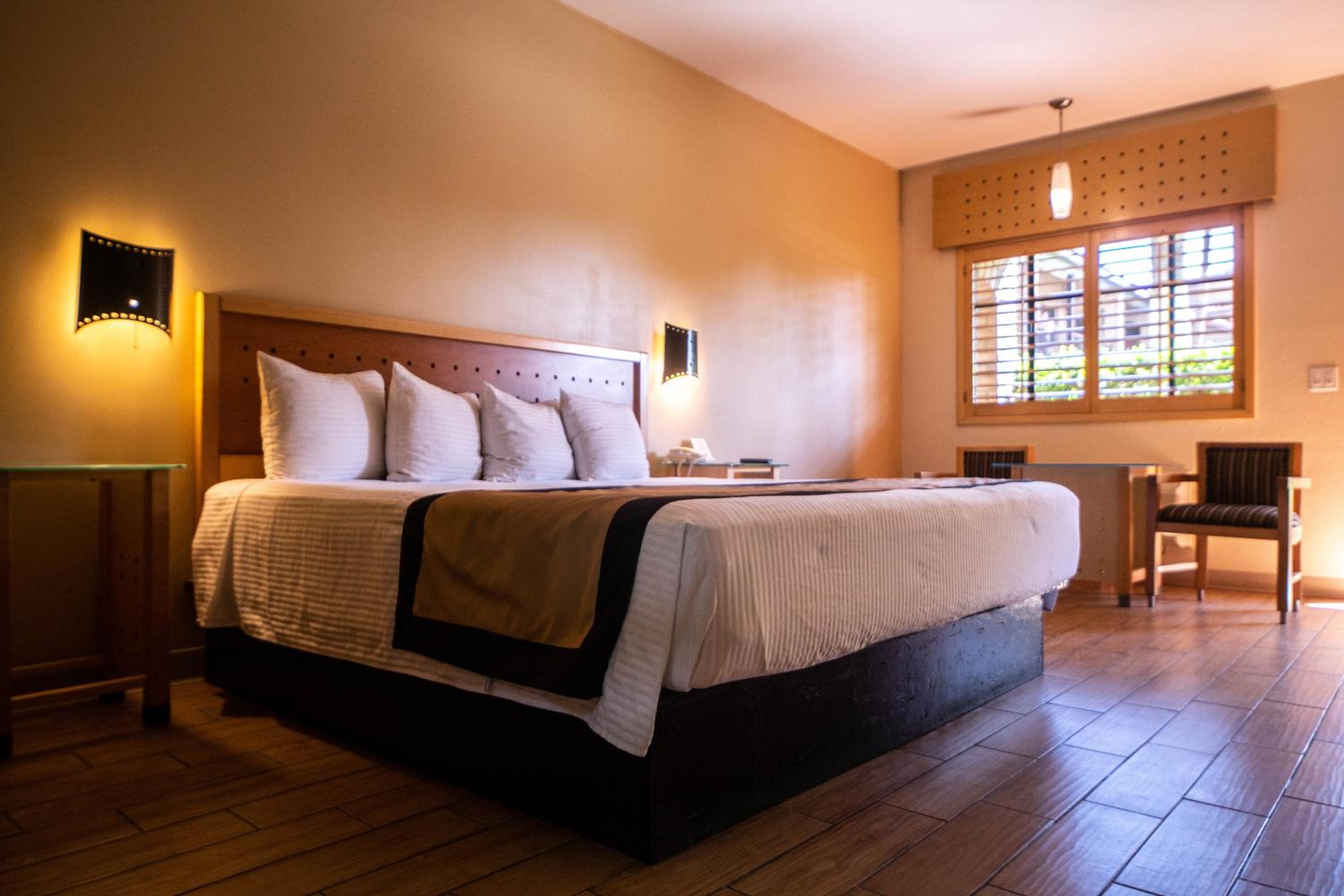 Standard Double Room - Photo 6