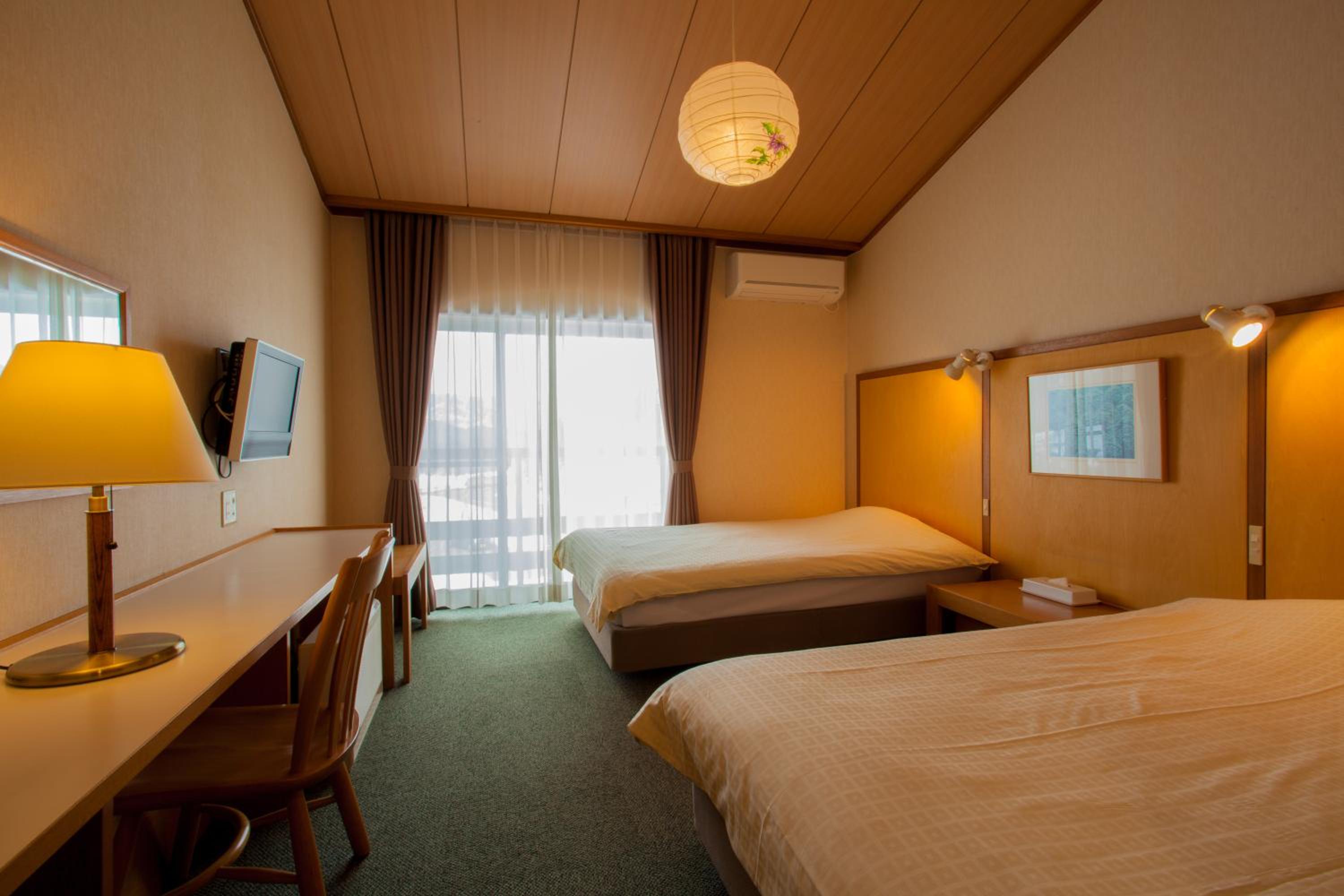 Economy Twin Room