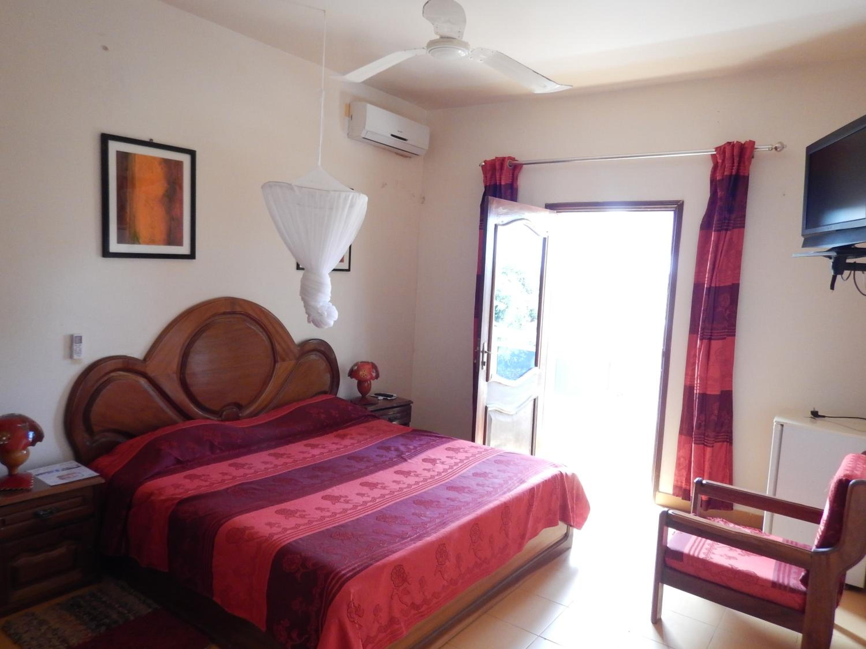 Deluxe Double Room with Balcony photo 1