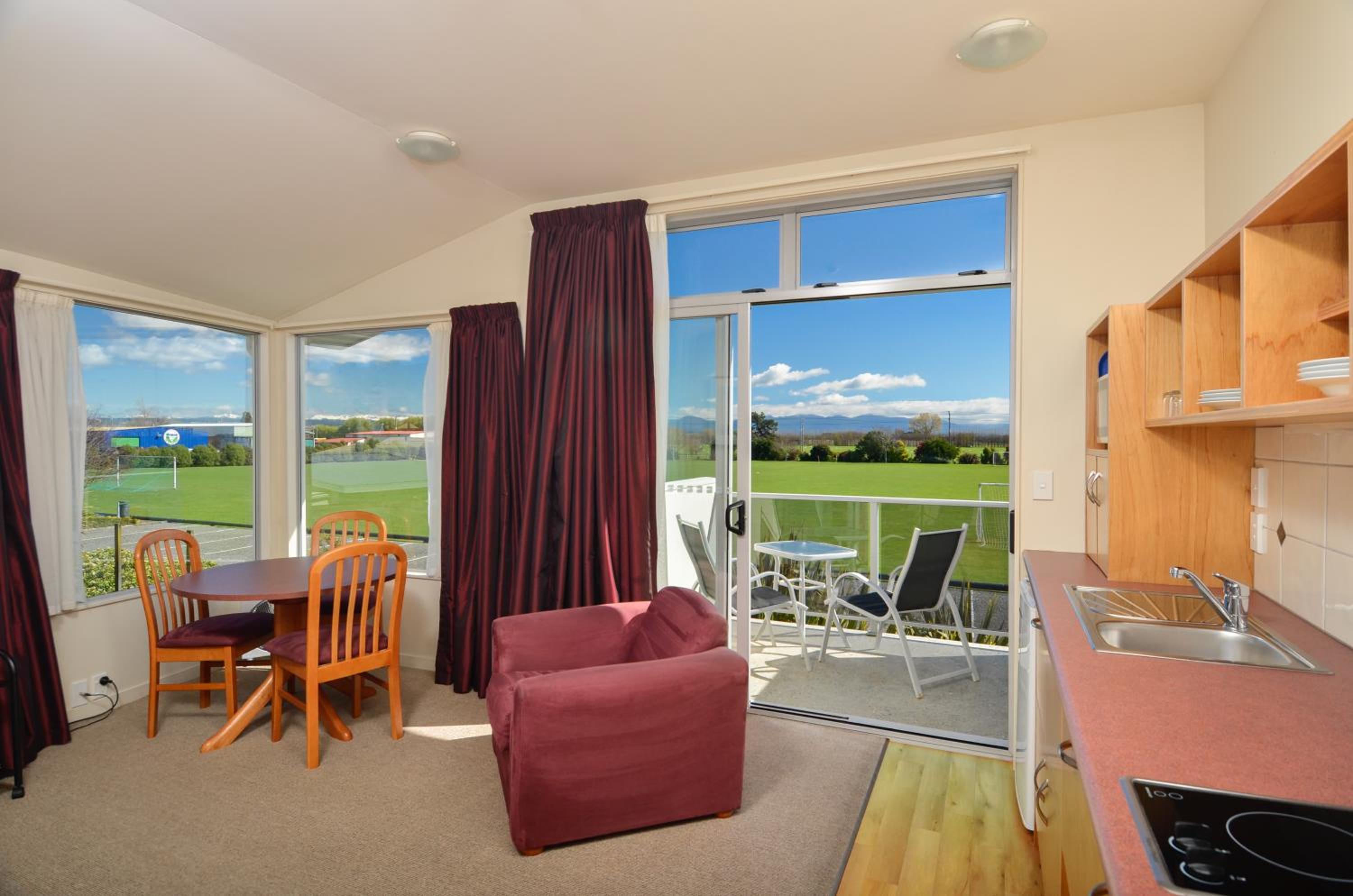 Executive One-Bedroom Apartment with Spa Bath photo 1