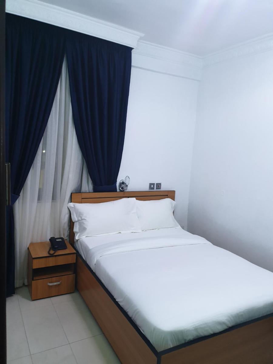 Budget Single Room photo 3