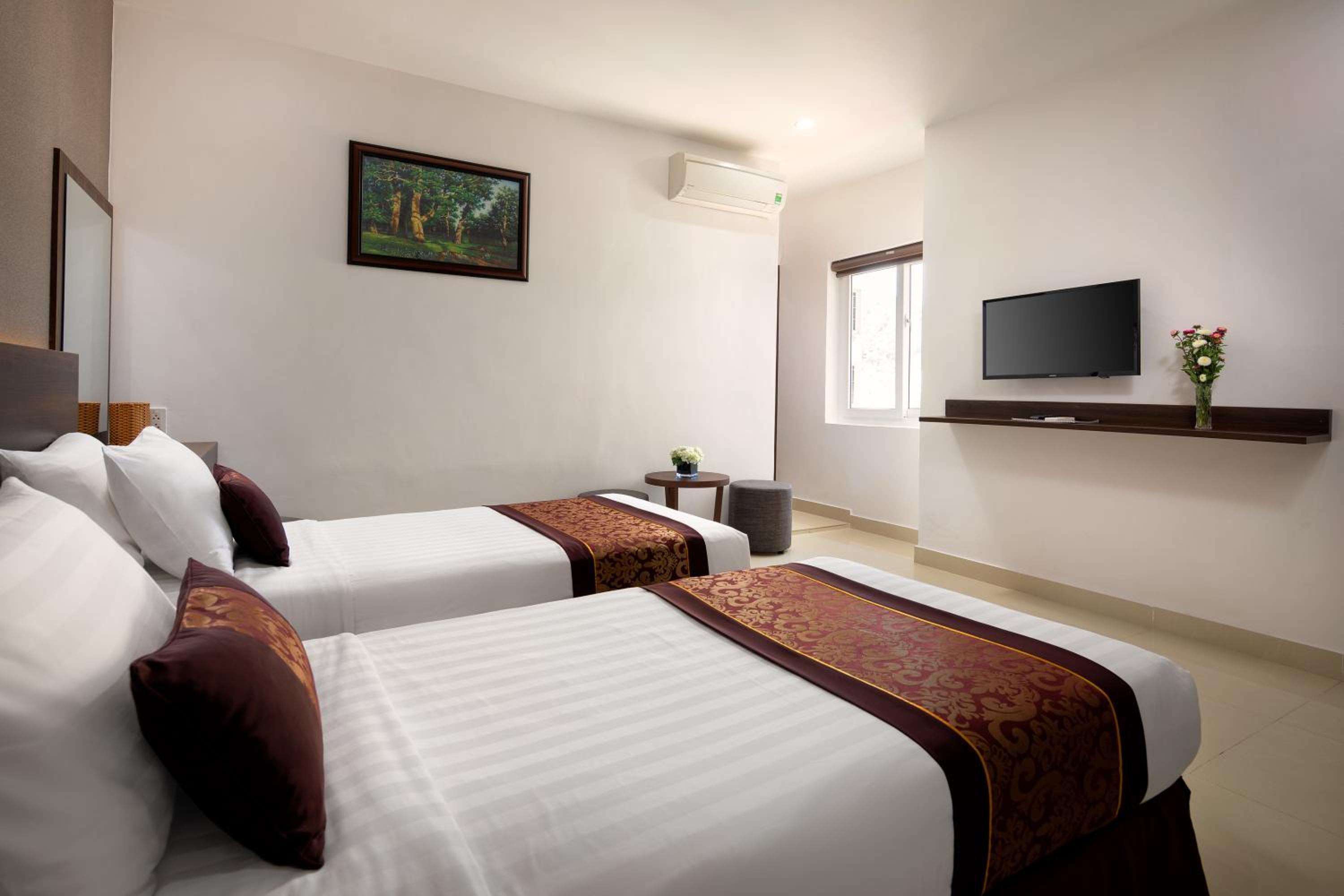 Deluxe Twin Room photo 3